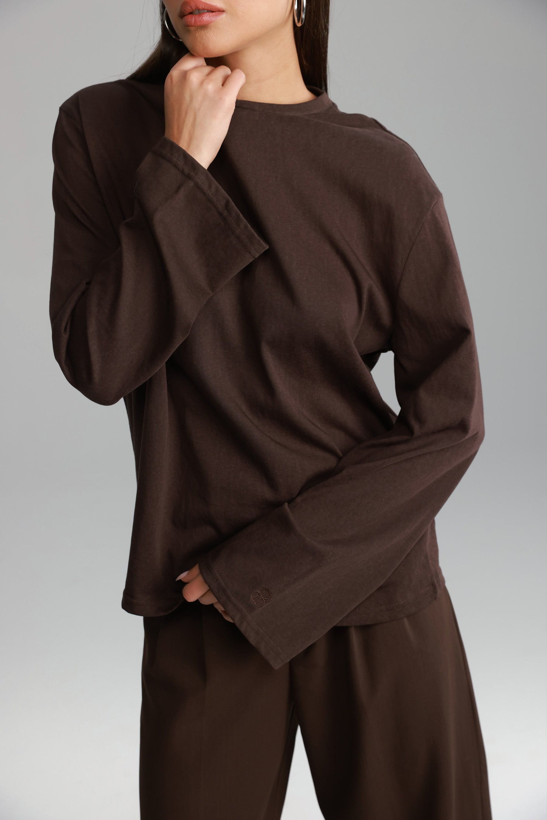 חולצת אמור חום כהה