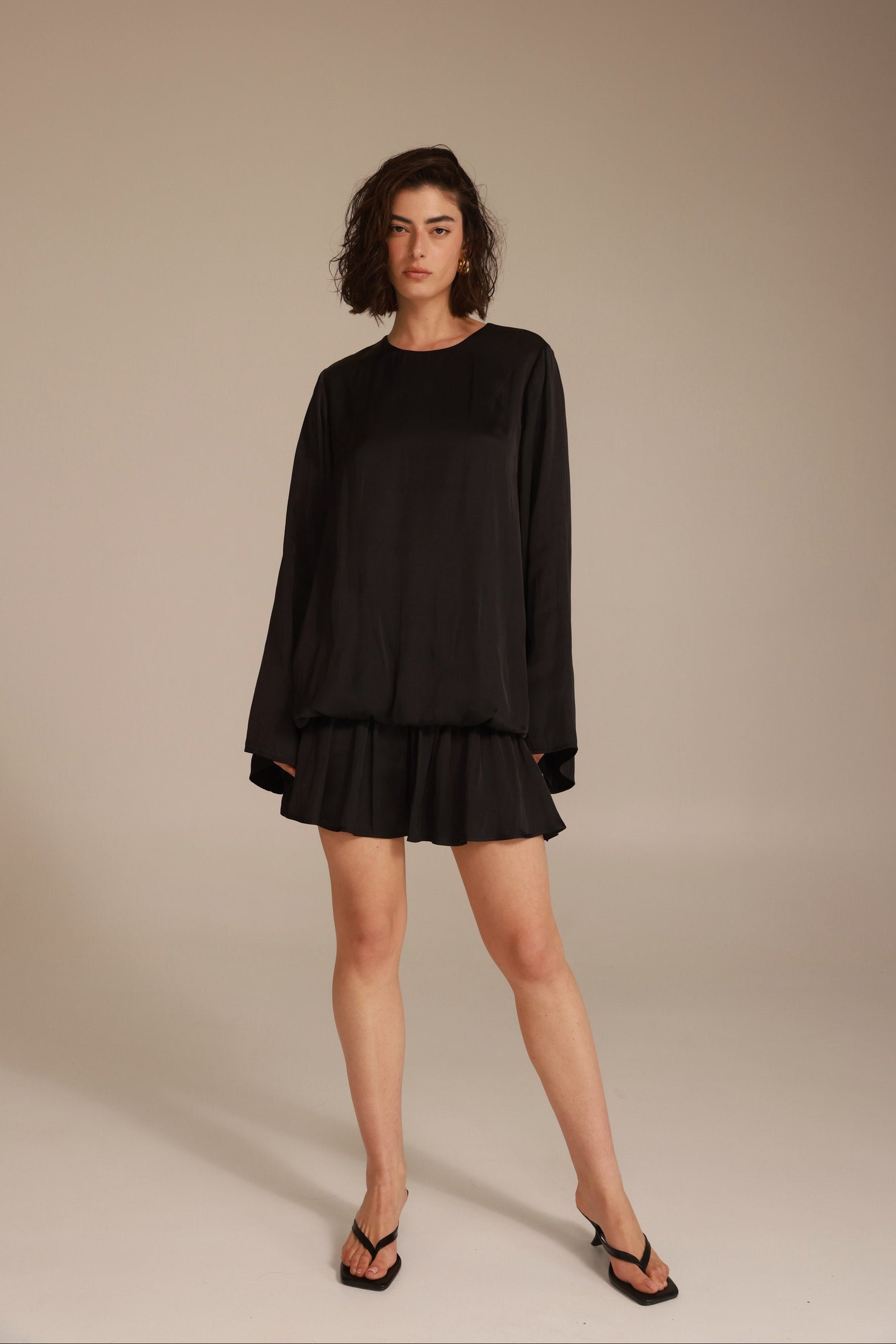 שמלת רוז שחורה