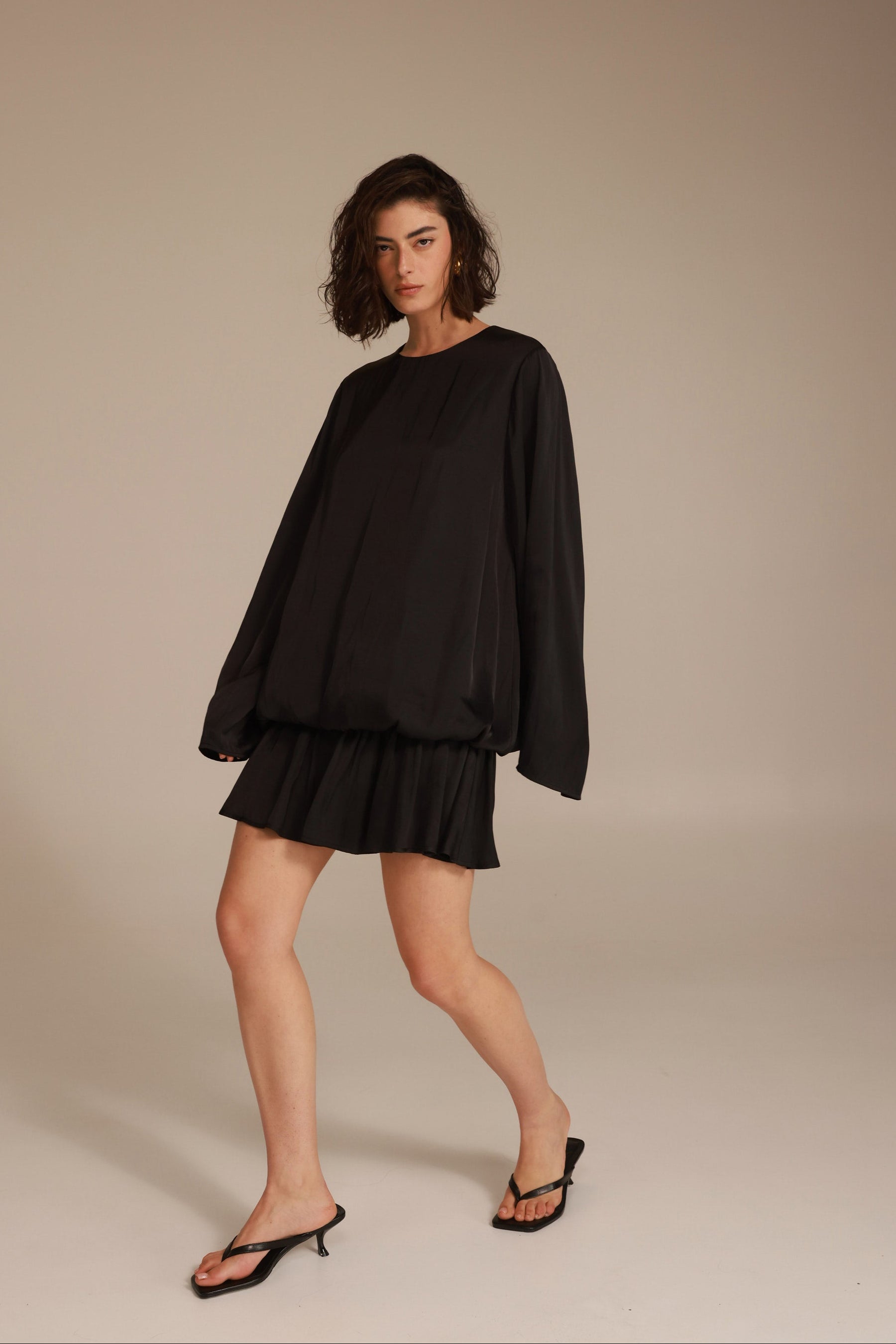 שמלת רוז שחורה