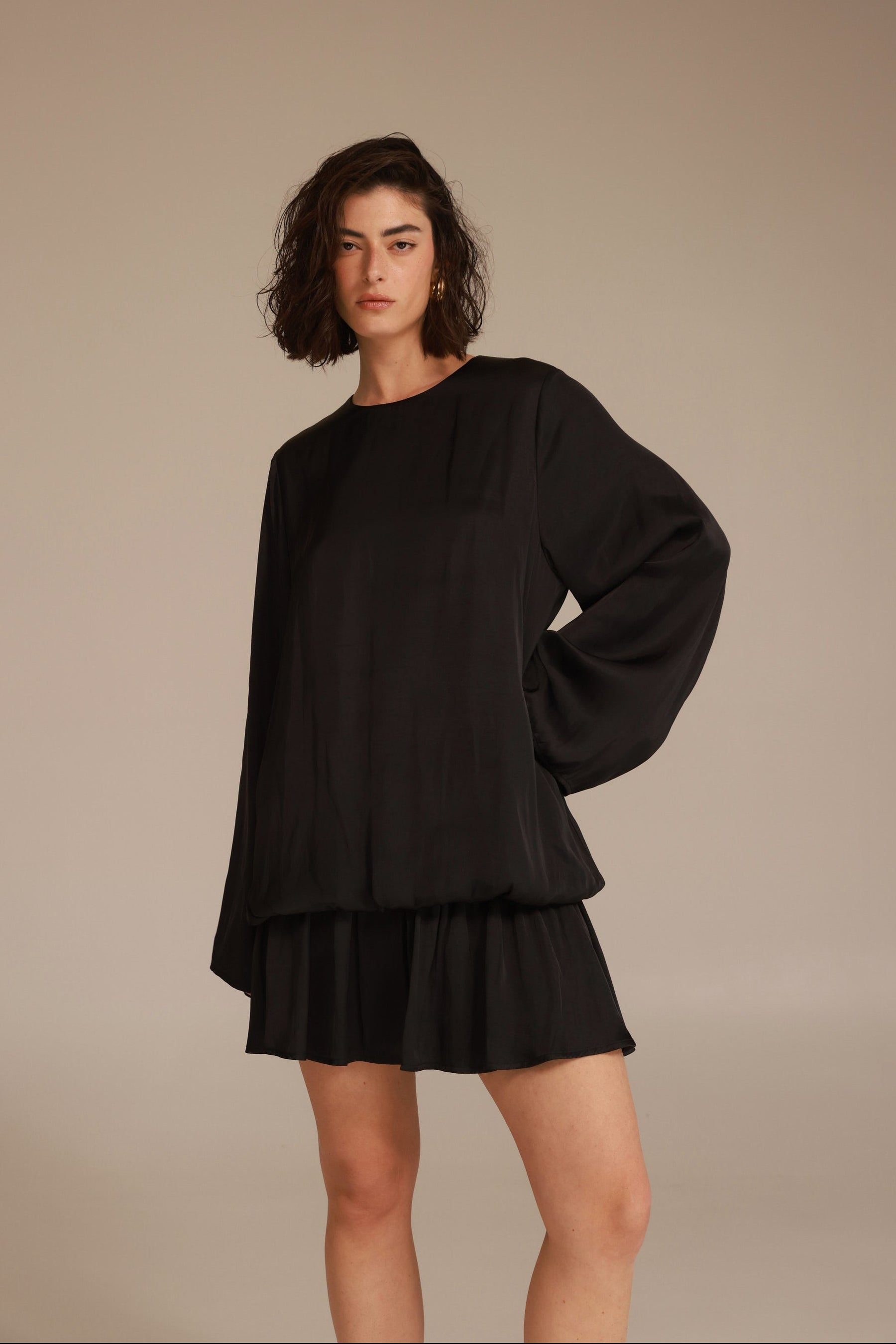 שמלת רוז שחורה