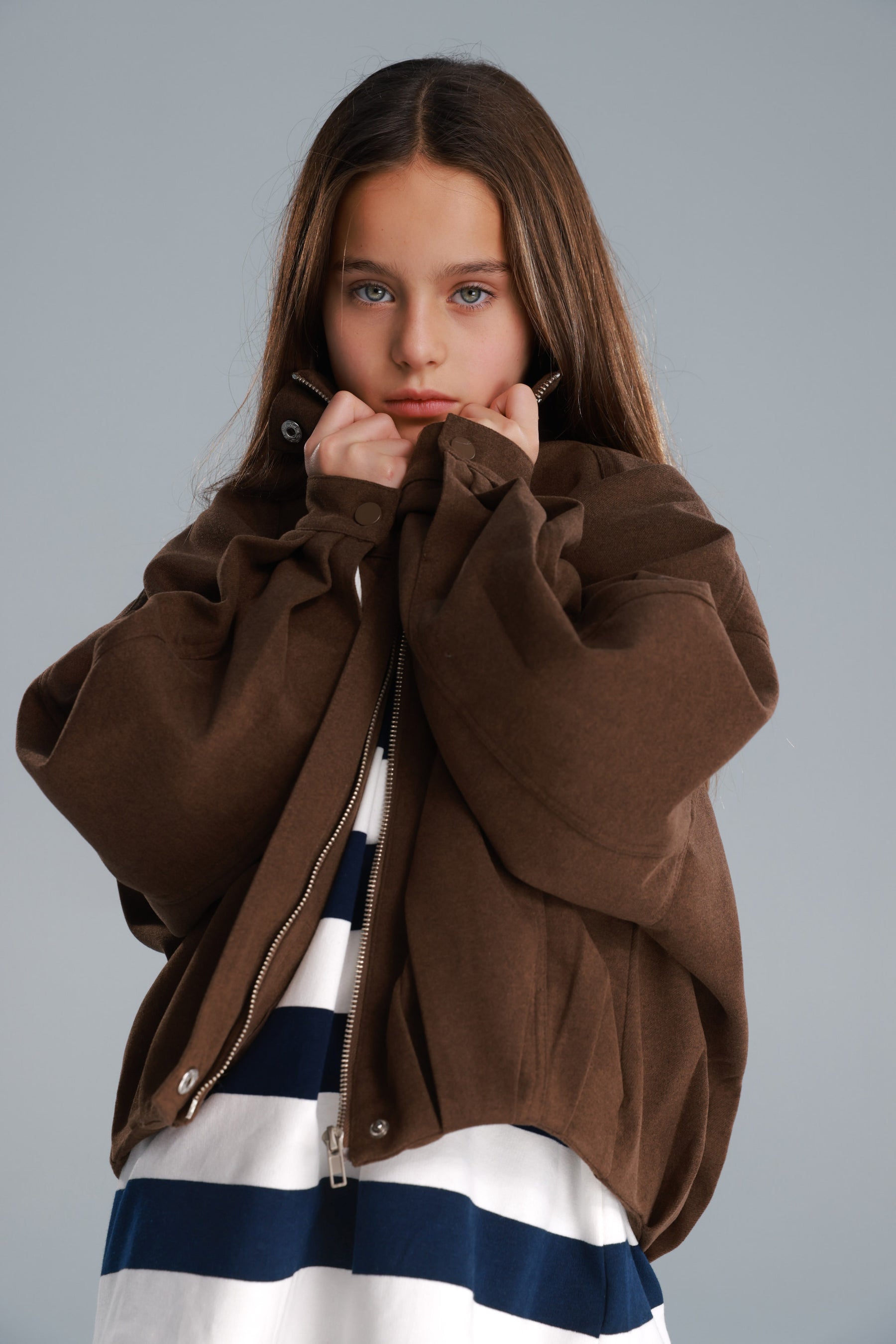 ג'קט ליאון חאקי