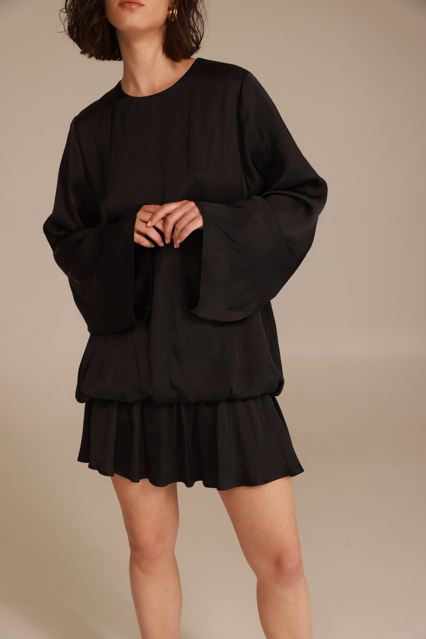 שמלת רוז שחורה