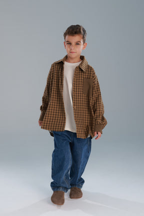 חולצת מרטין מכופתרת חומה