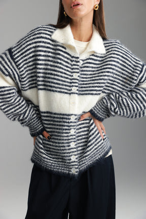 סוודר טוני שמנת/נייבי