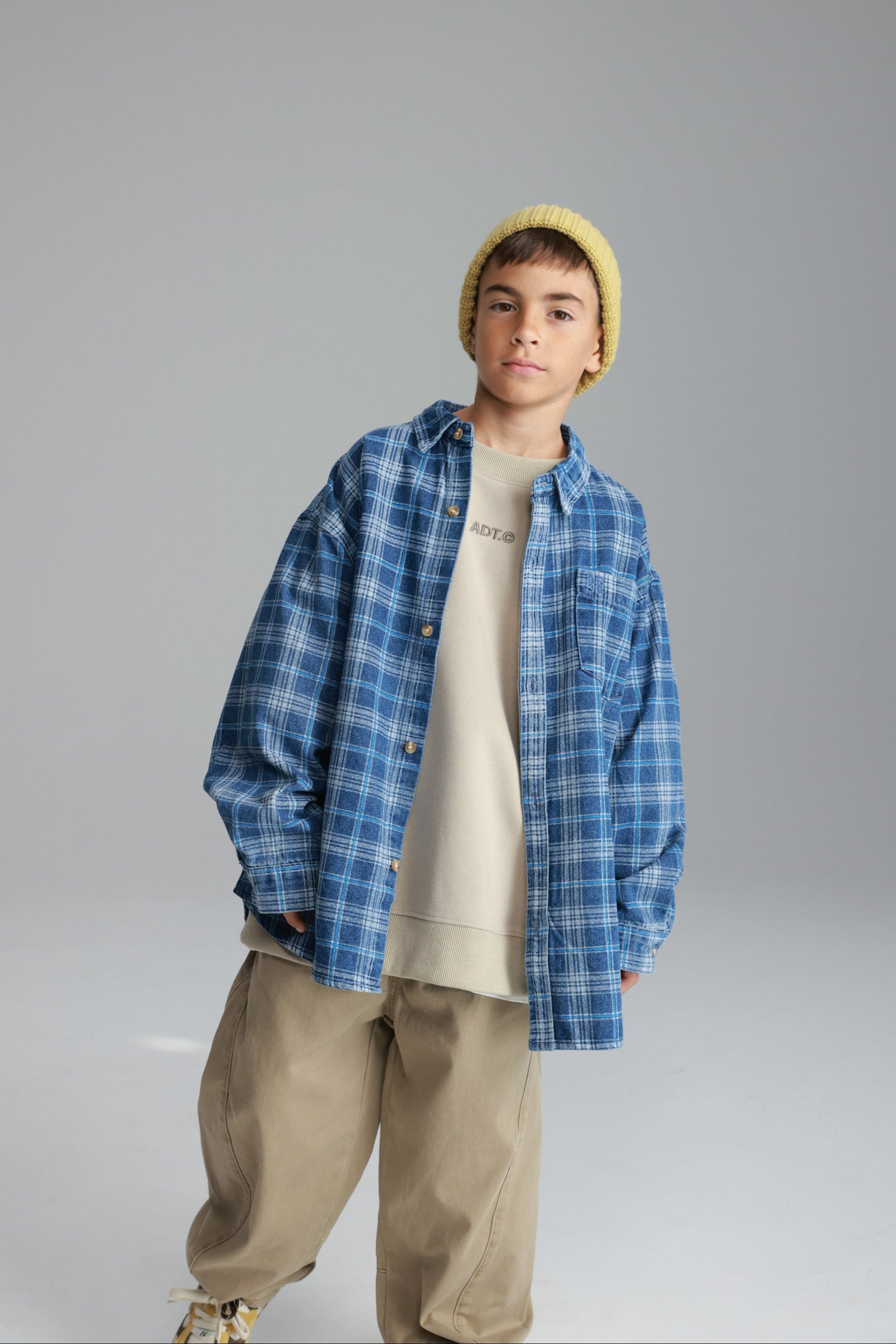 חולצת קלוד מכופתרת ג'ינס כחול כהה