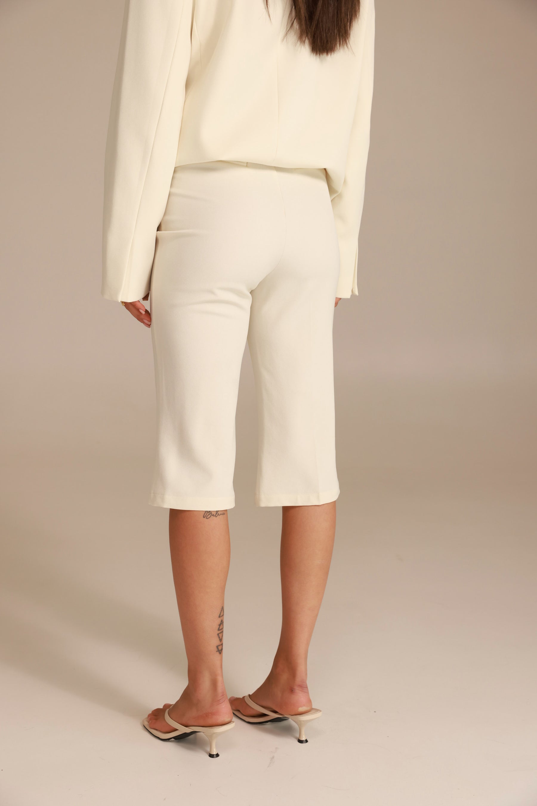 מכנסי נואל שמנת