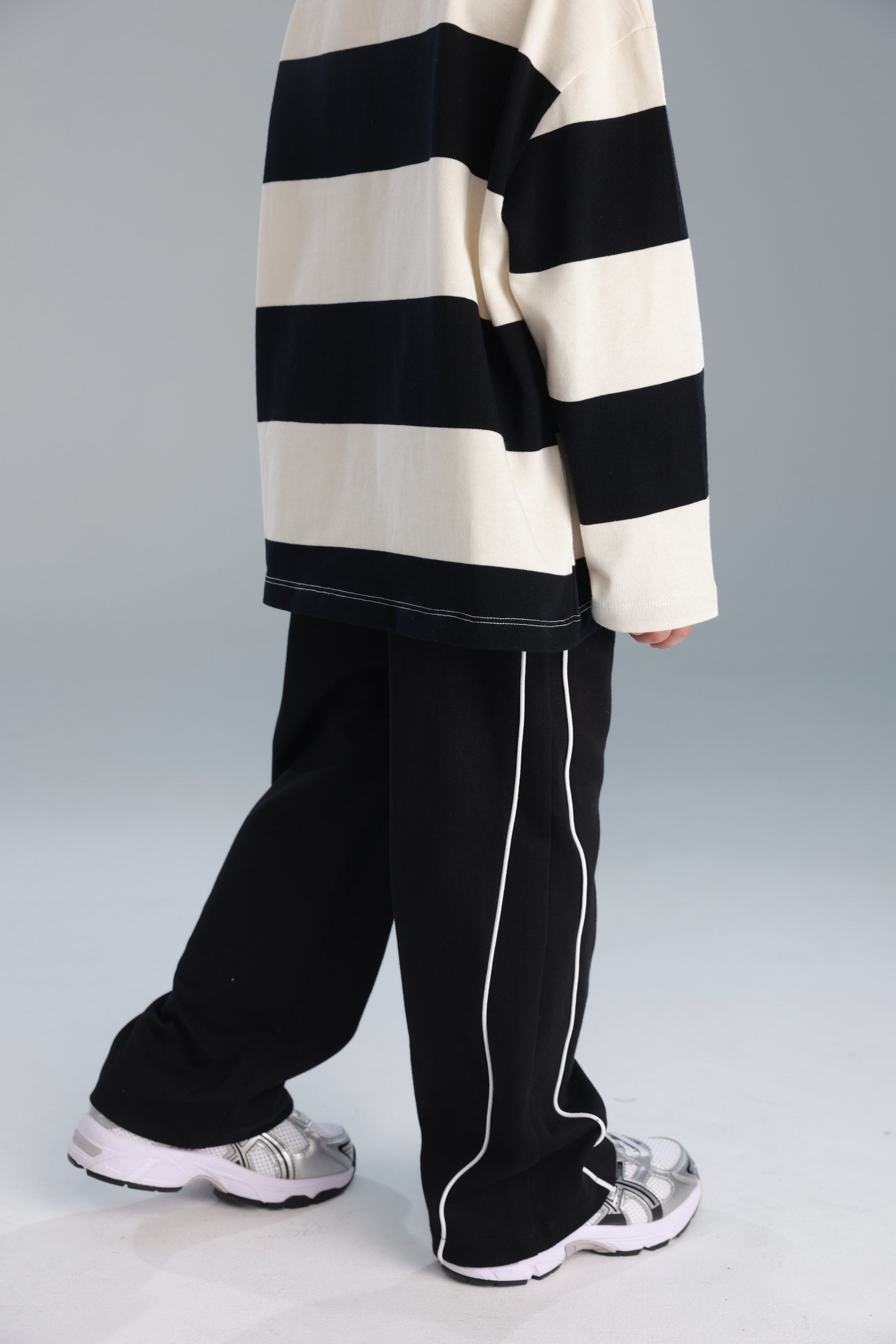 מכנסי אולי שחורים