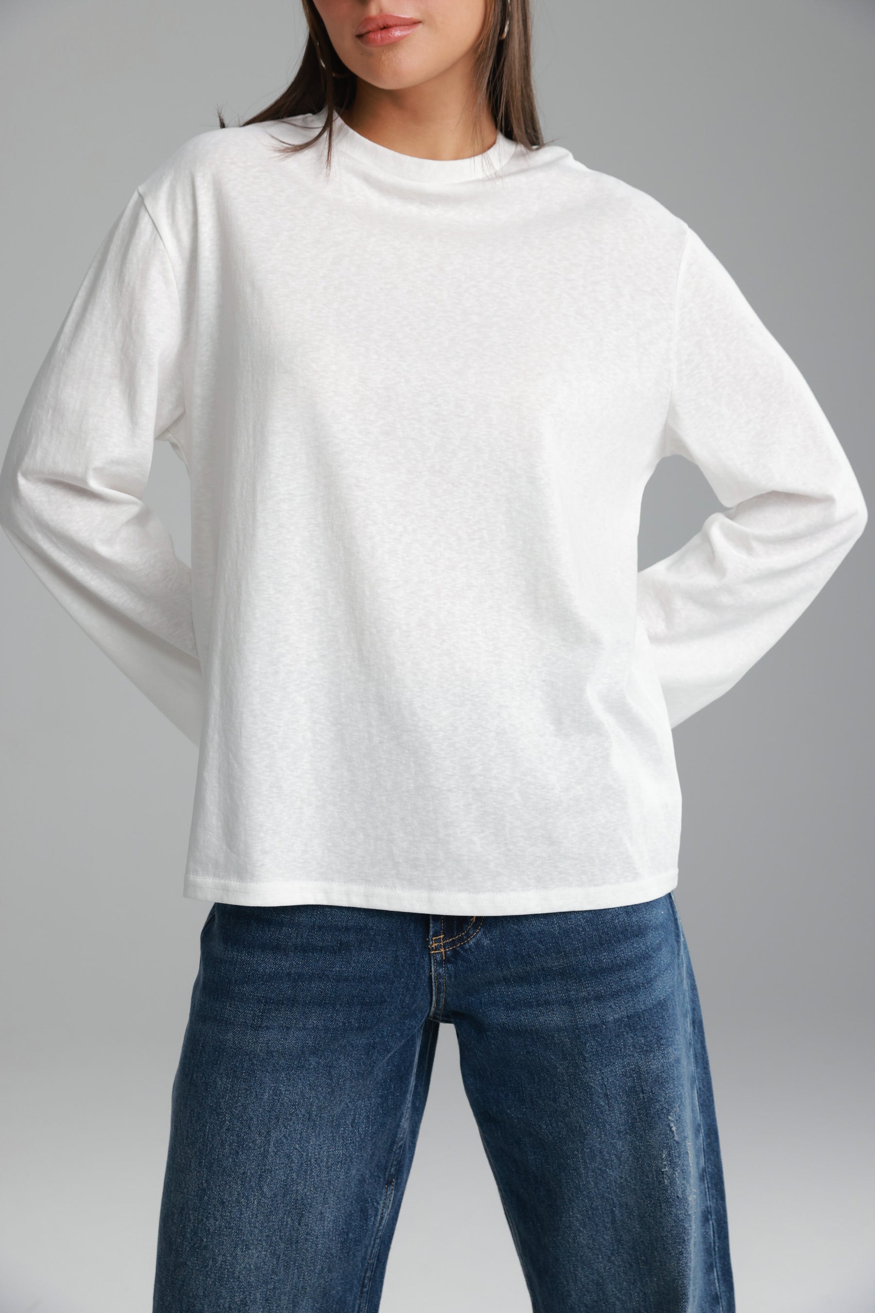 חולצת אמור לבנה