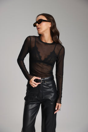 חולצת קרול שחורה