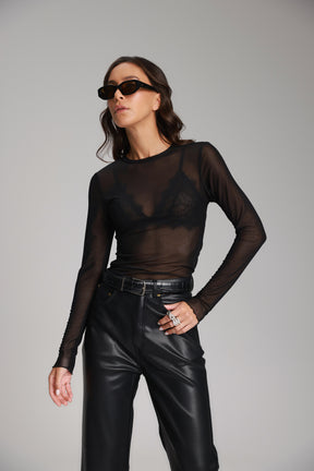 חולצת קרול שחורה