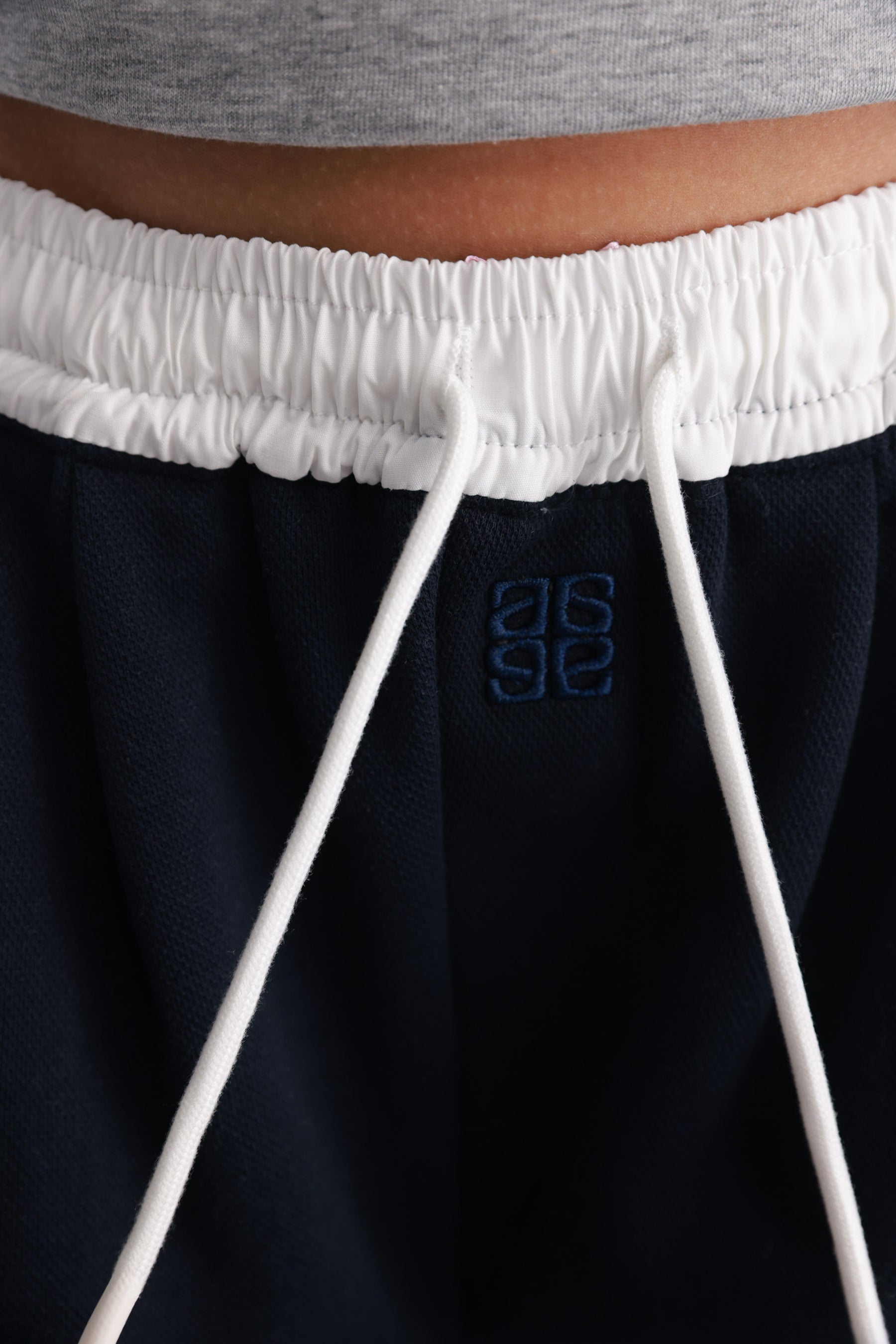 מכנסי ווילסון נייבי