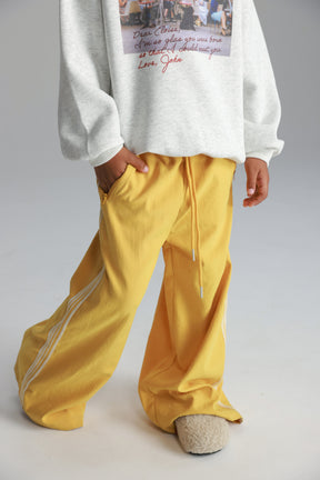 מכנסי ונסה צהובים