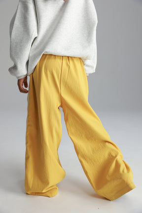 מכנסי ונסה צהובים