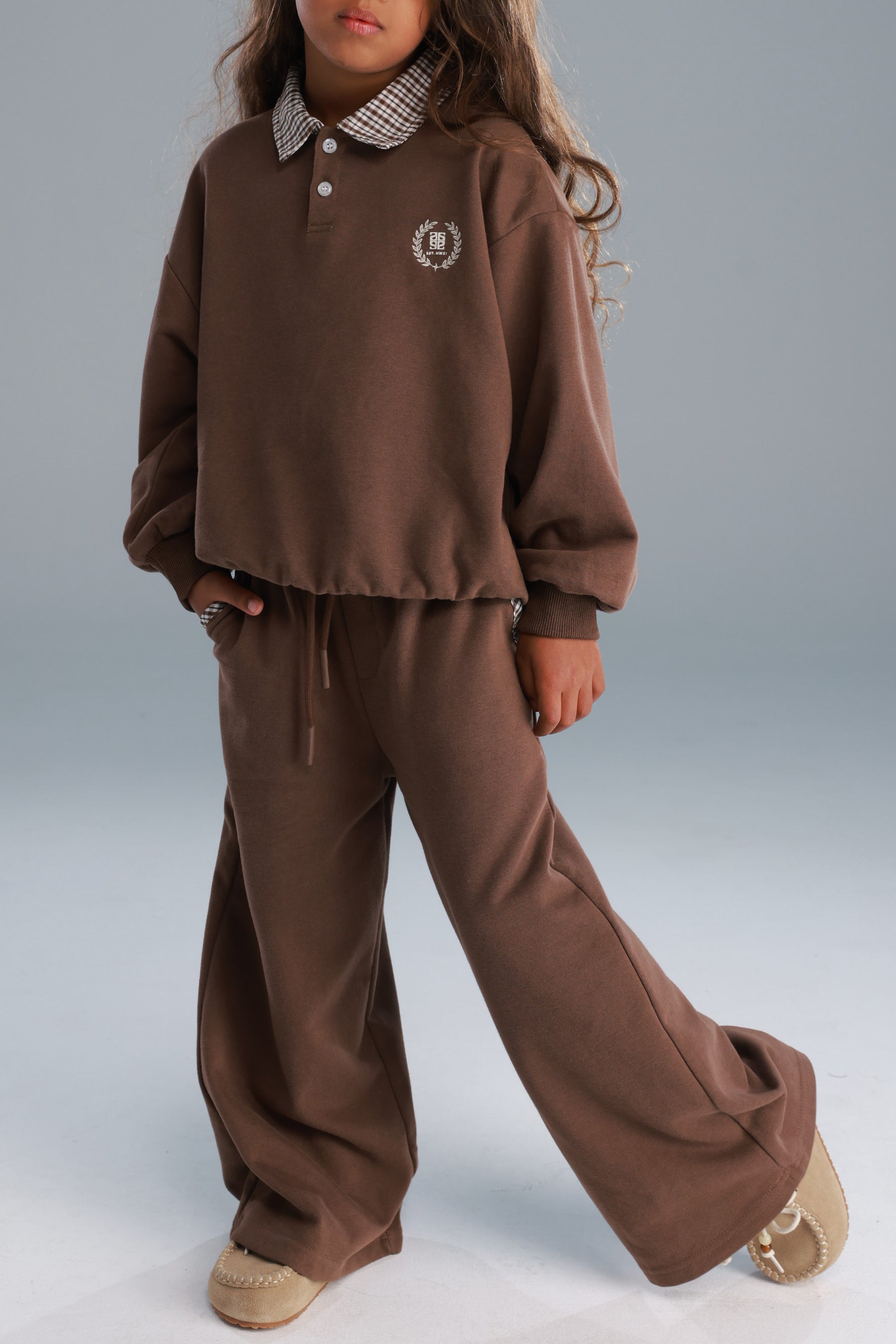 חליפת מאריס חומה