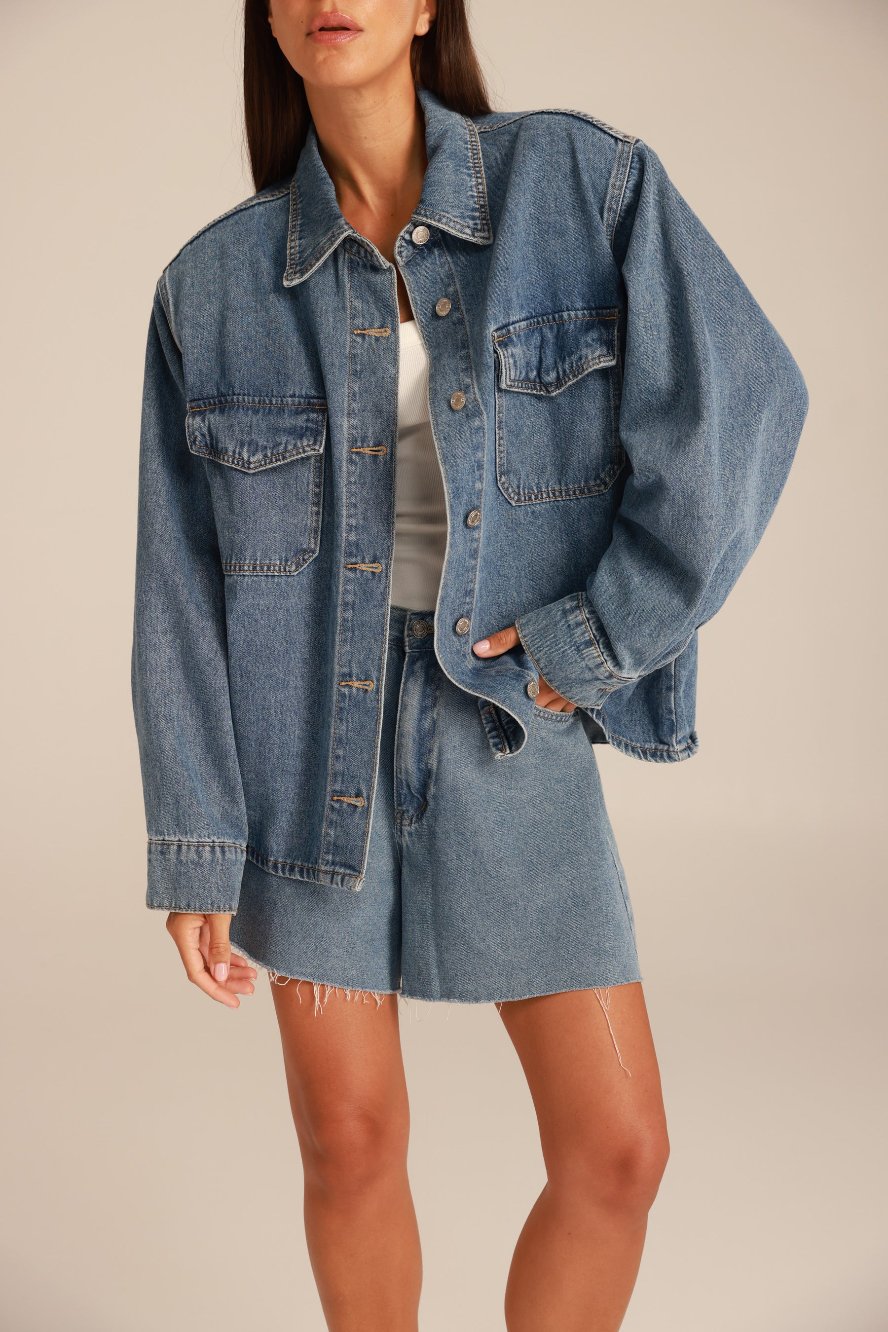 חולצת ג'ינס היילי כחול בהיר