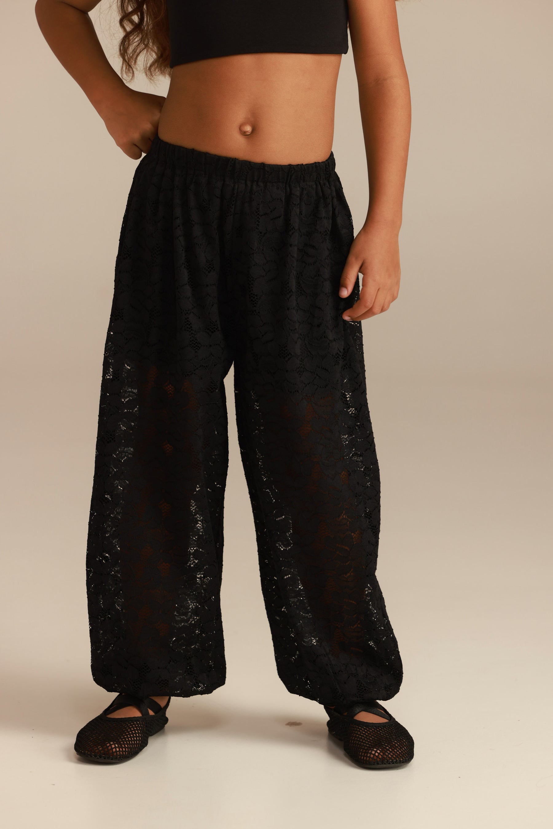 מכנסי ולנסיה שחורים