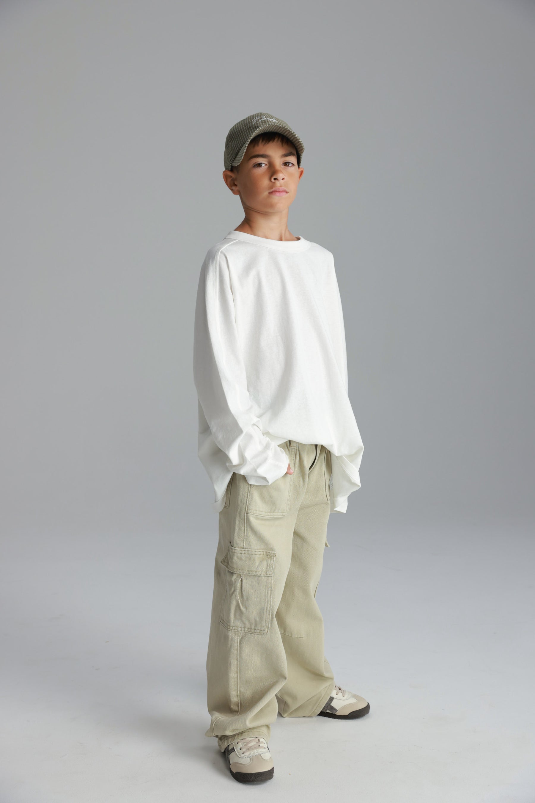 חולצת קרינה לבנה