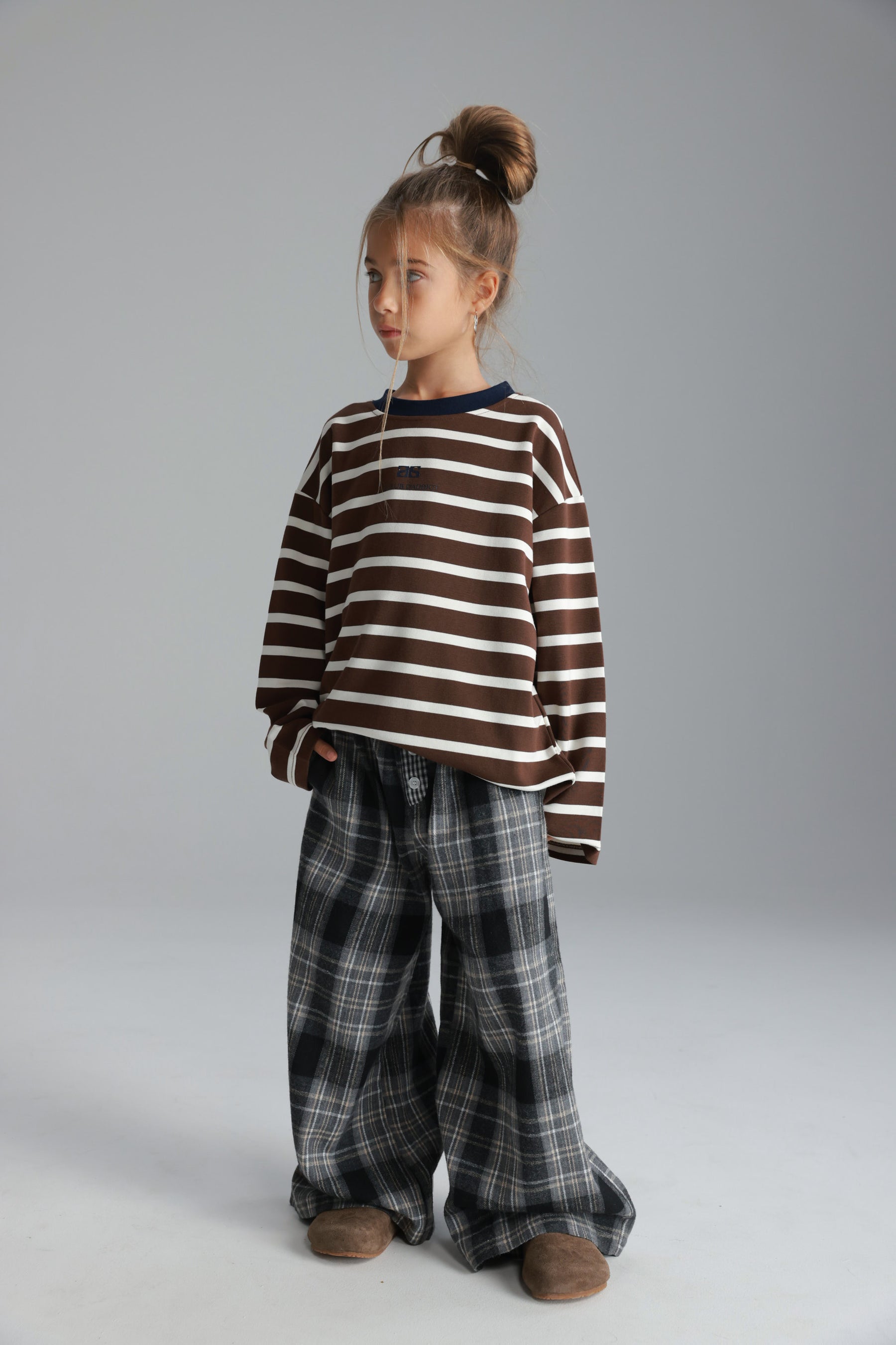 חולצת פול פסים חום/לבן