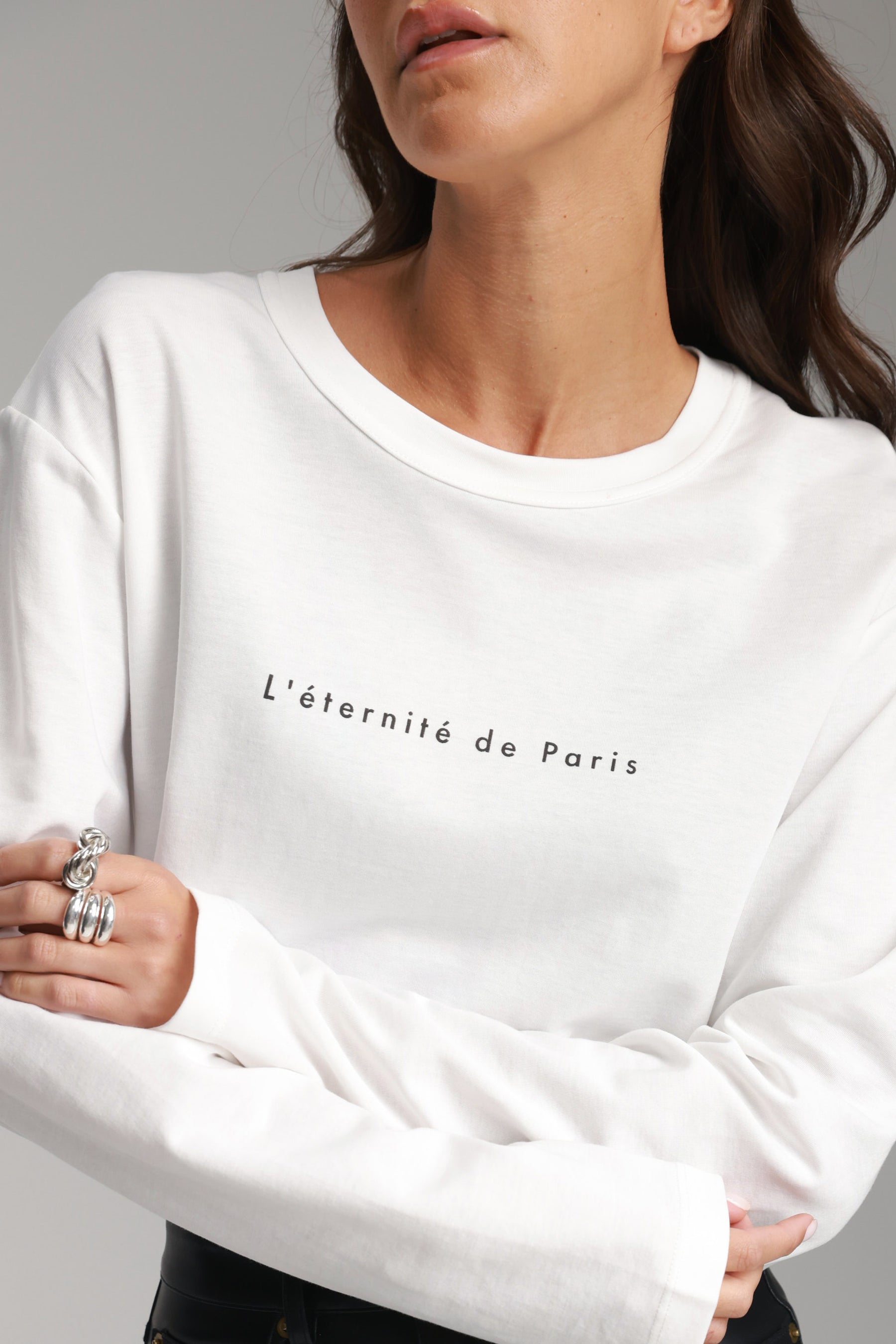 חולצת אמי לבנה