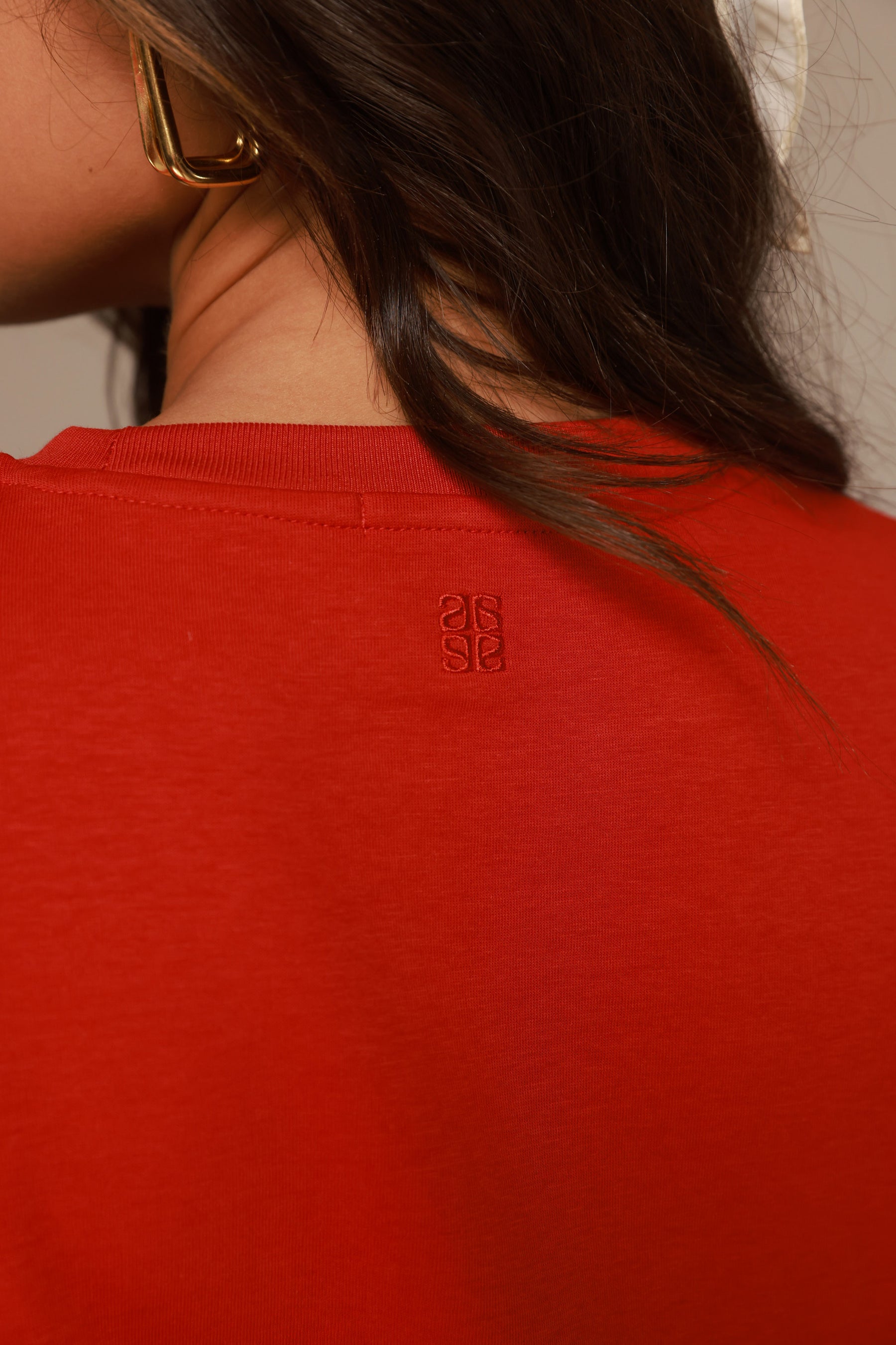 חולצת וויל אדומה