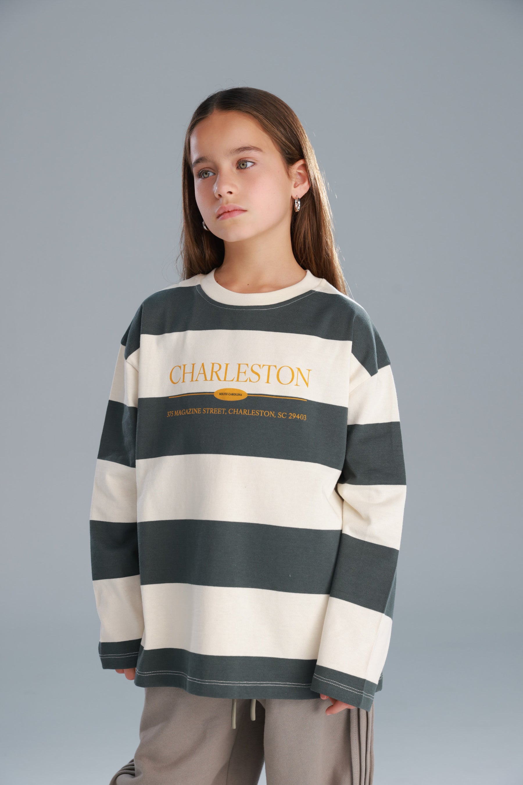 חולצת ויולה ירוק/שמנת