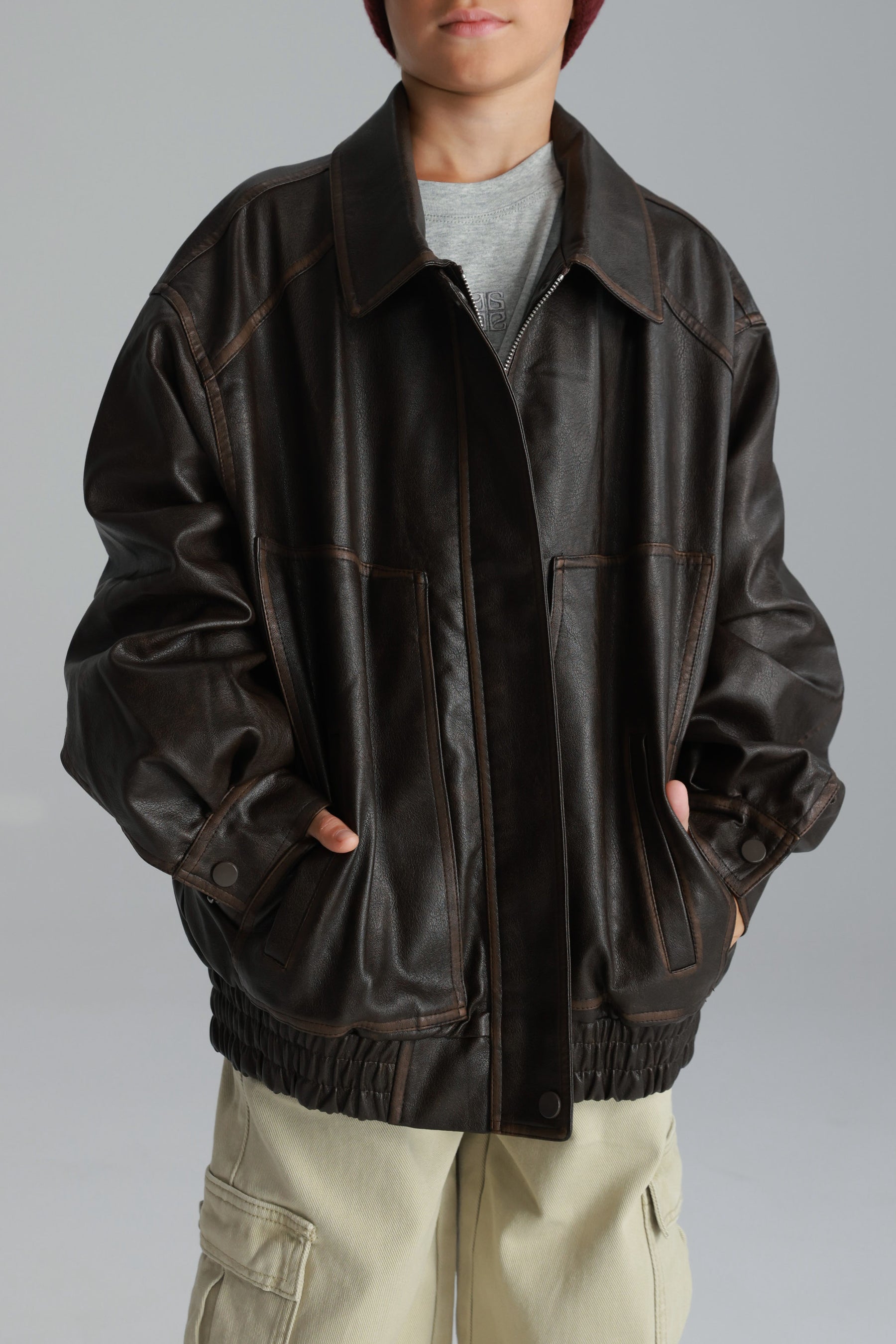 מעיל האנה דמוי עור חום כהה