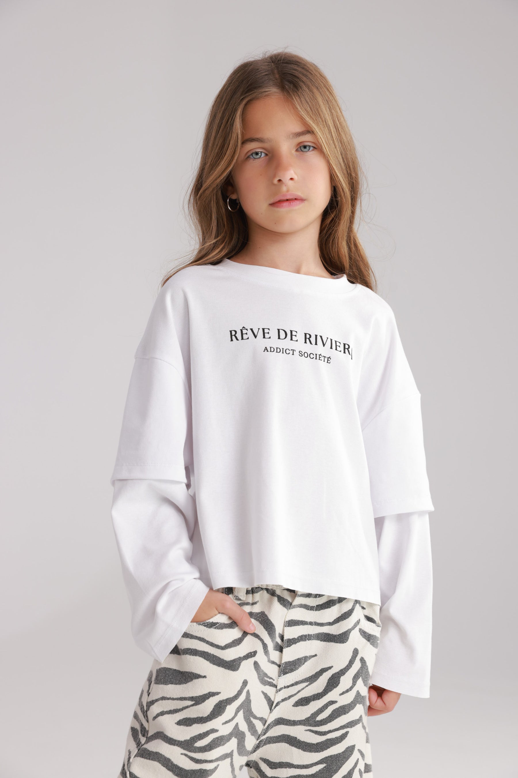 חולצת מוני לבנה