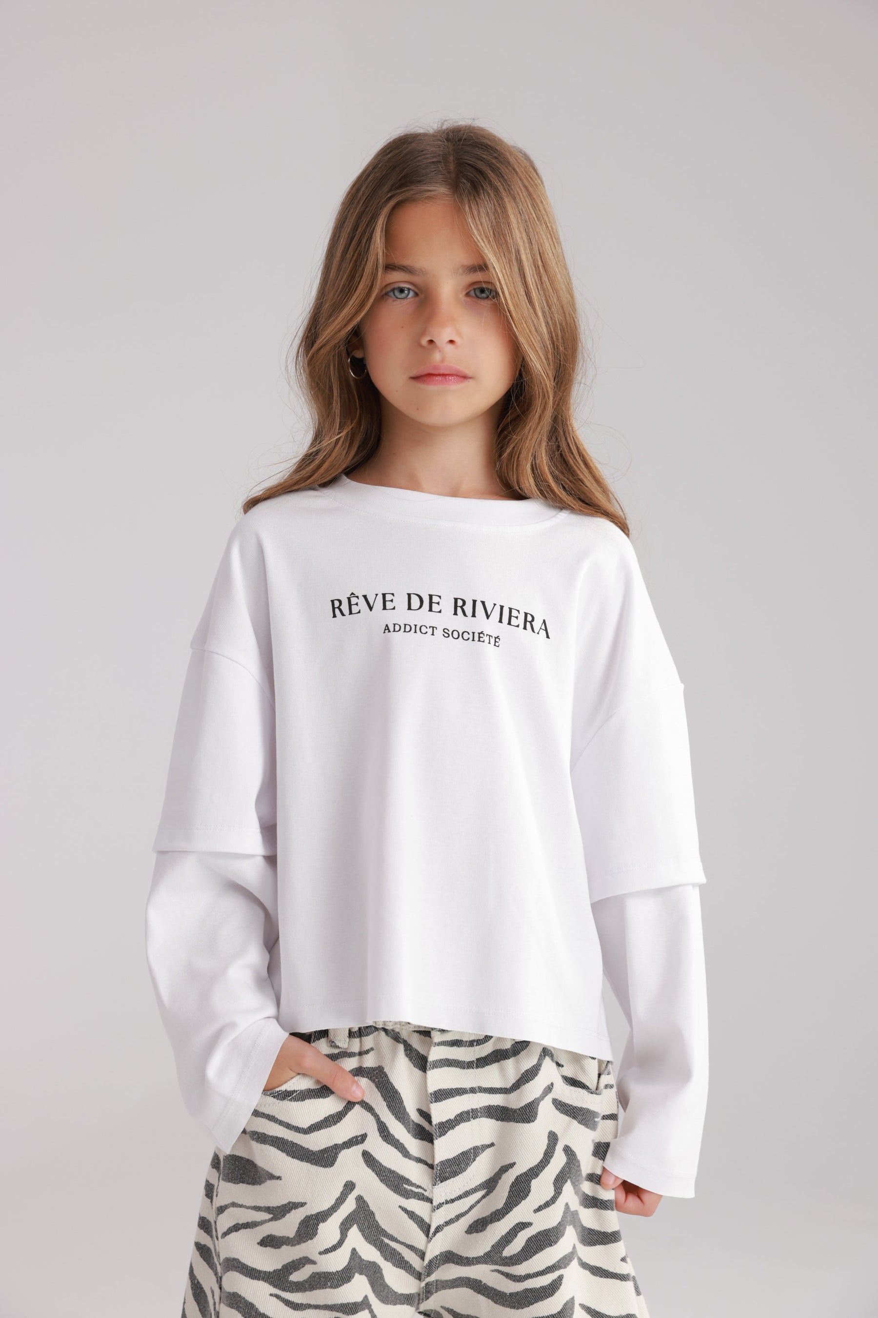 חולצת מוני לבנה