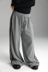 מכנסי טניה אפורים