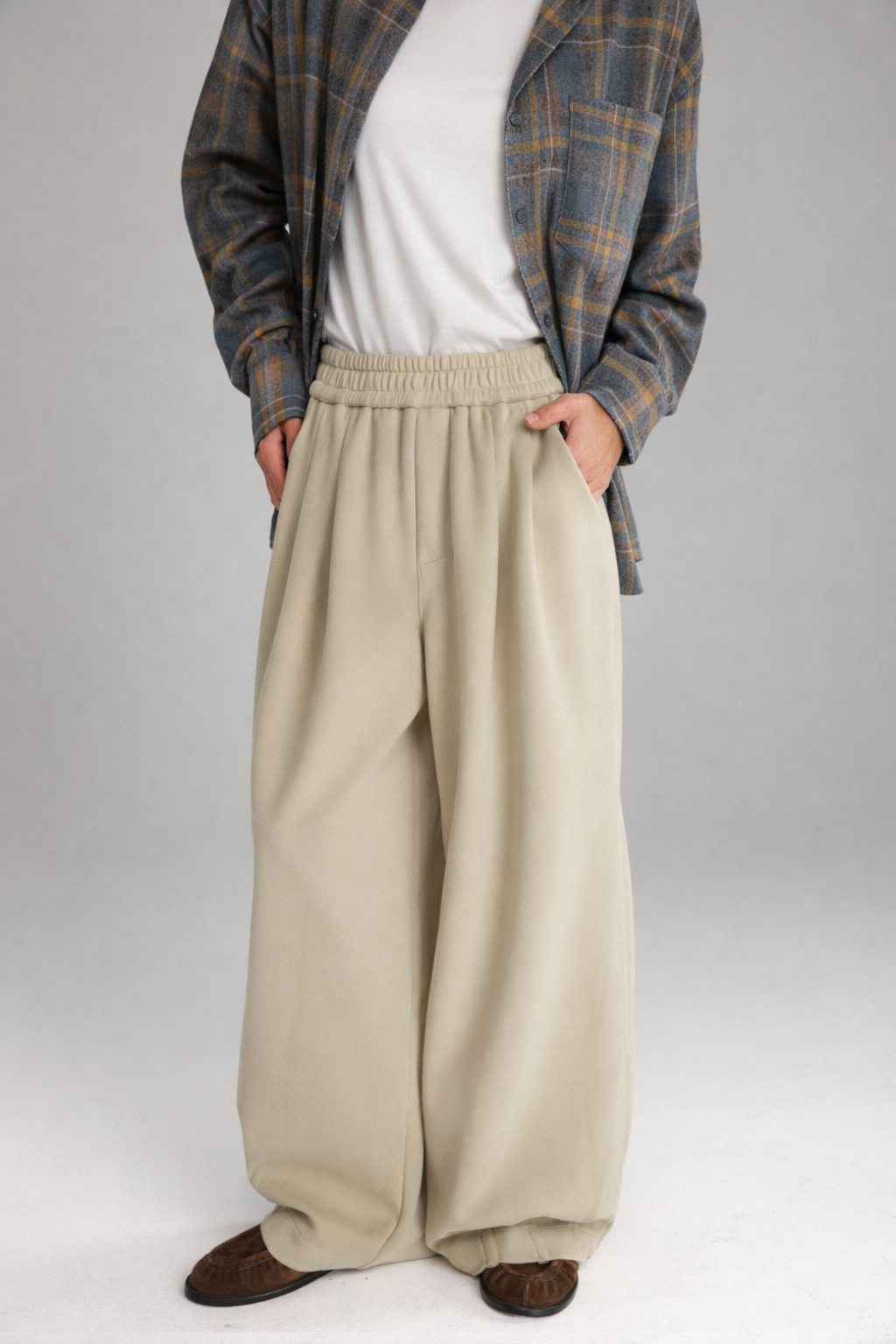 מכנסי בילי בז'