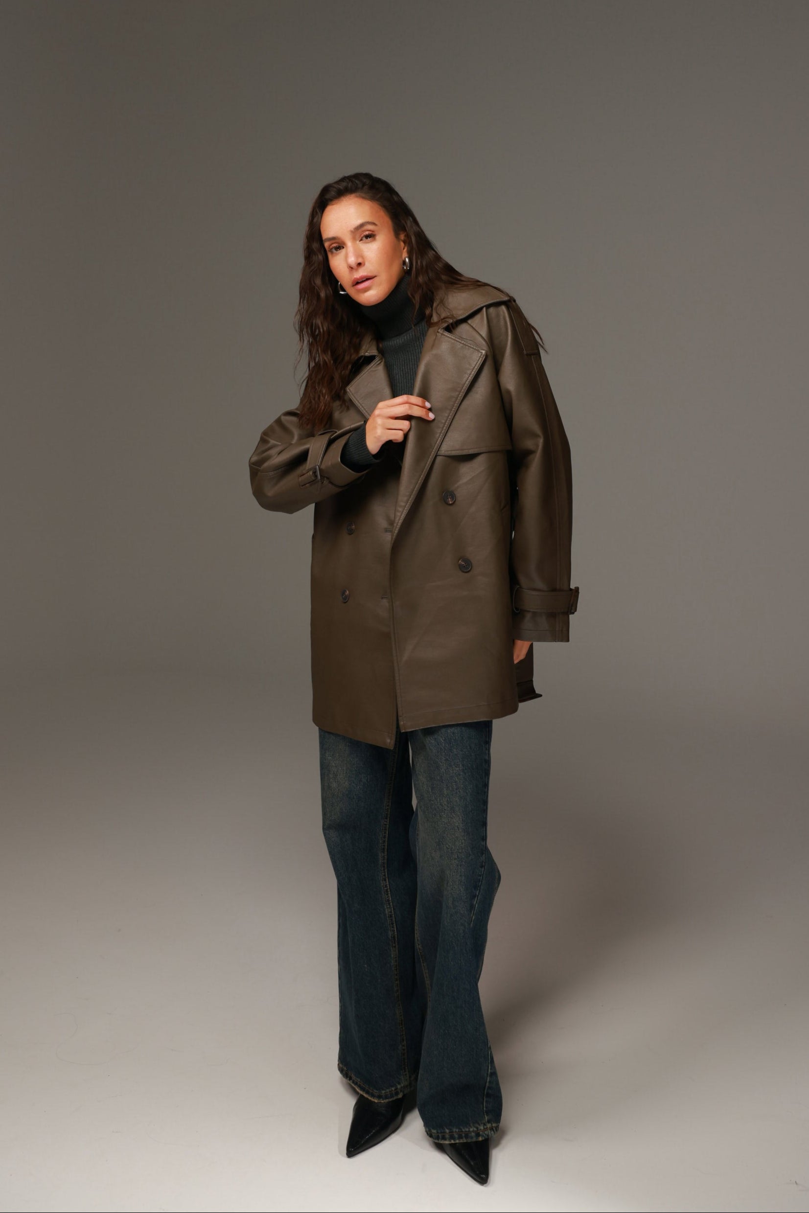 טרנץ' דמוי עור ניקולאס חום