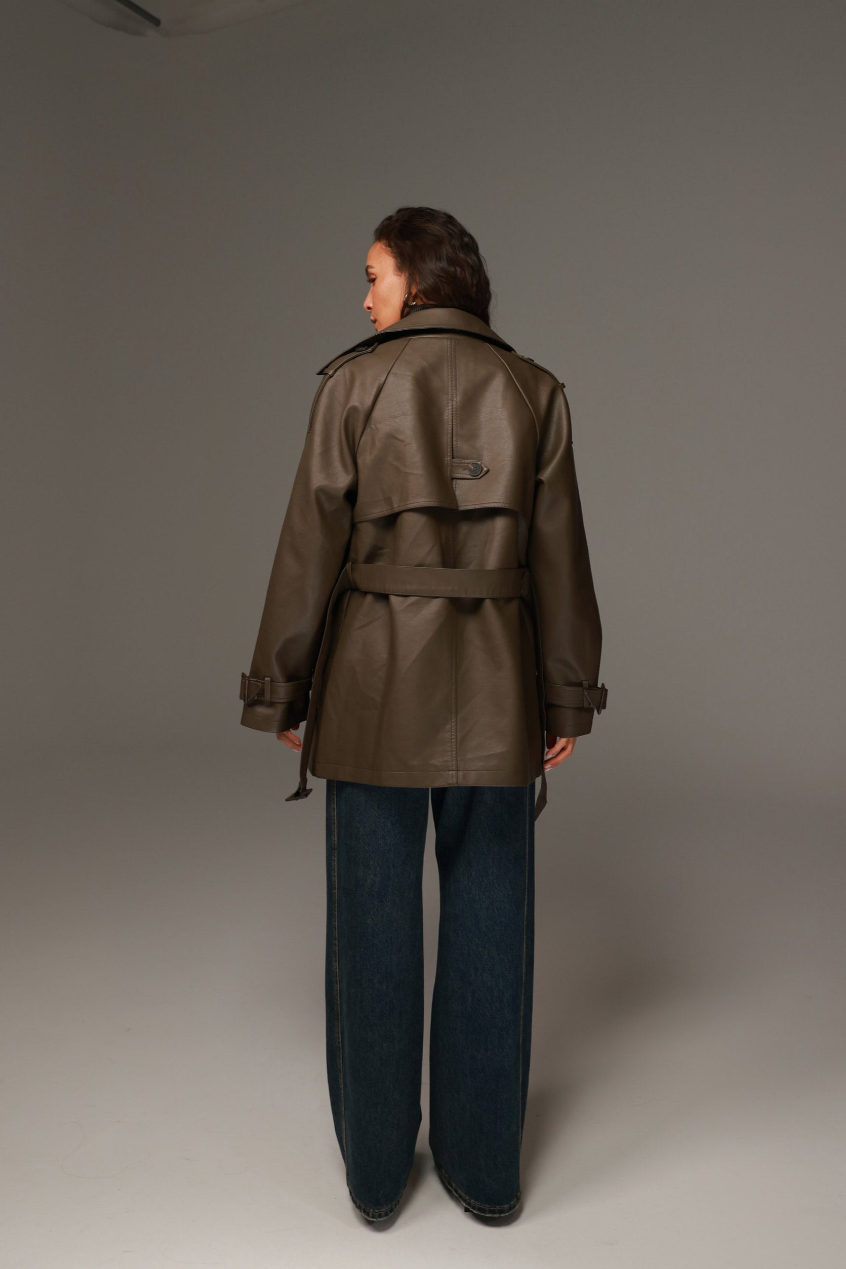 טרנץ' דמוי עור ניקולאס חום