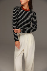 חולצת ויקה פסים שחור/שמנת צווארון בורדו