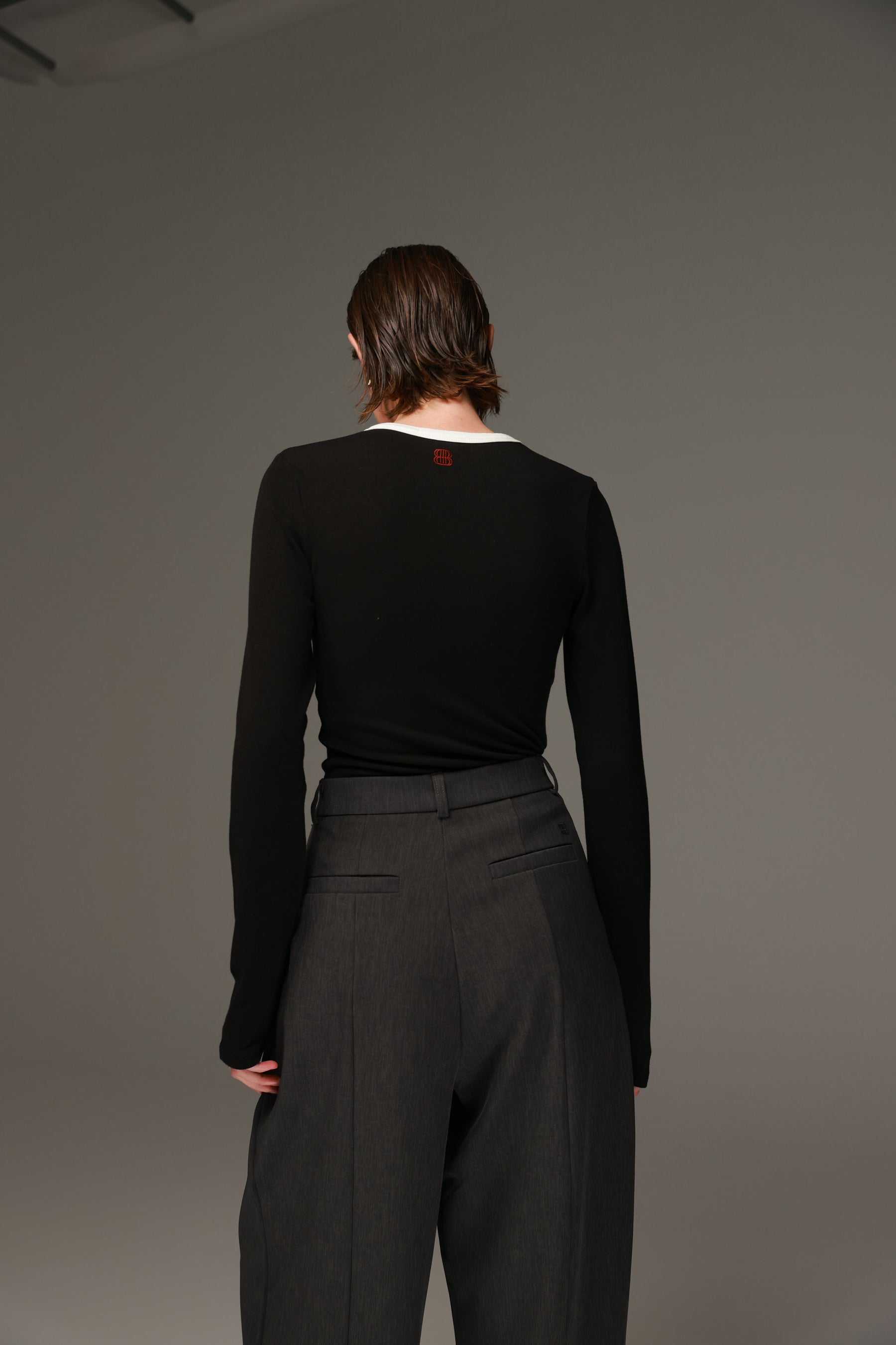 חולצת מלורי שחורה