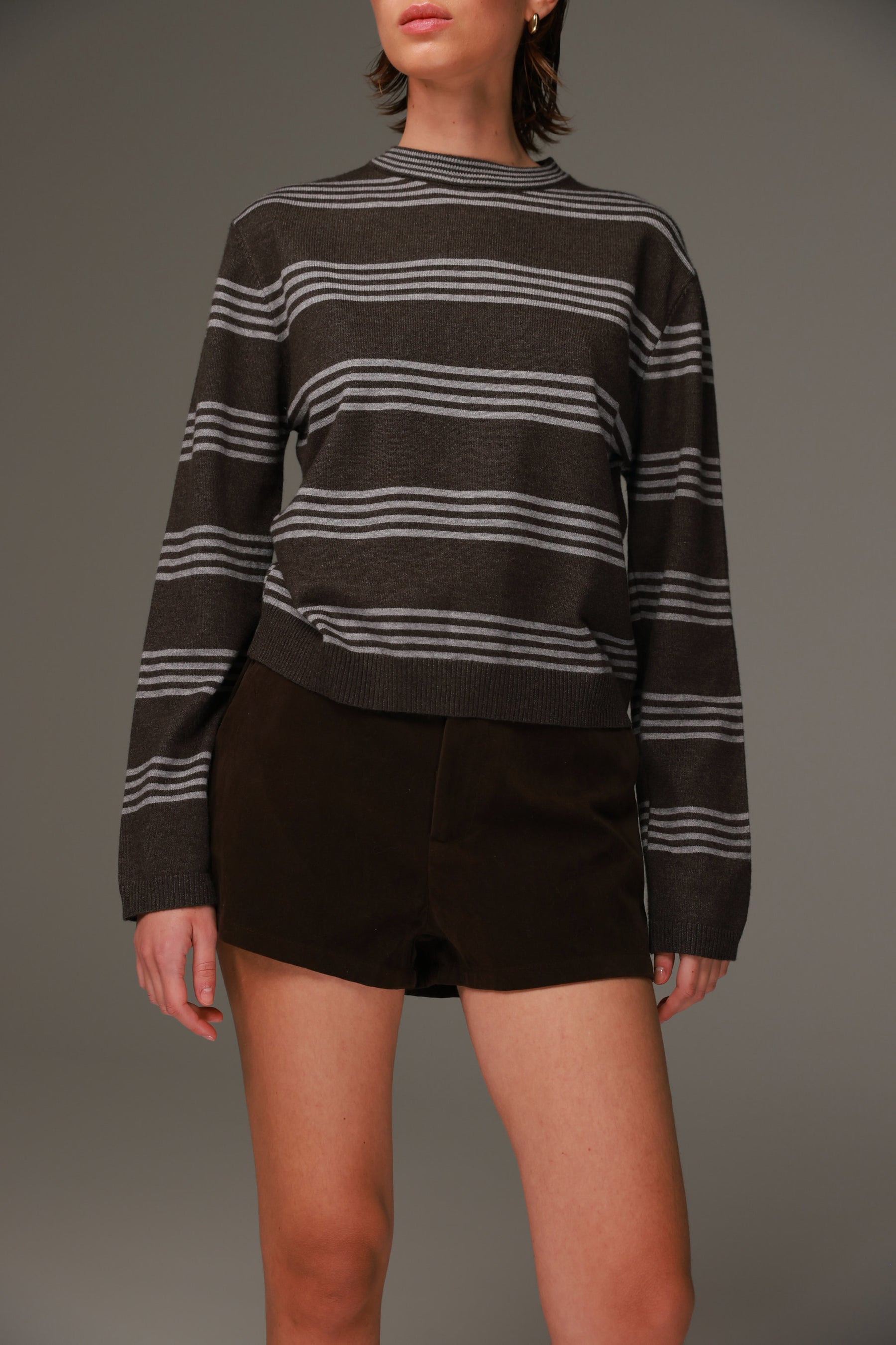 סריג אליסיה פסים חום כהה/אפור