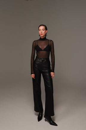 חולצת טיילור שחורה