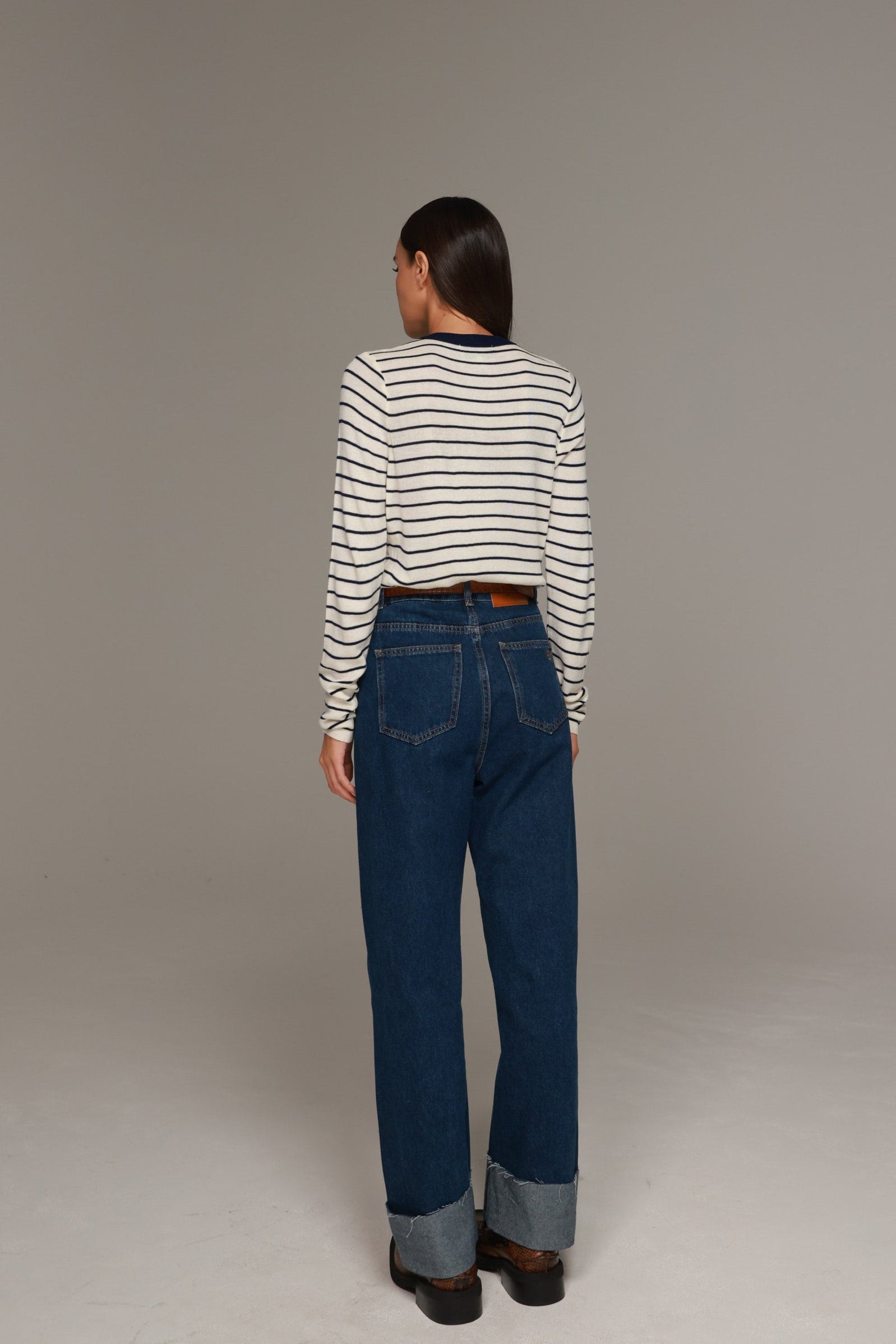 חולצת ויקה פסים שמנת/נייבי