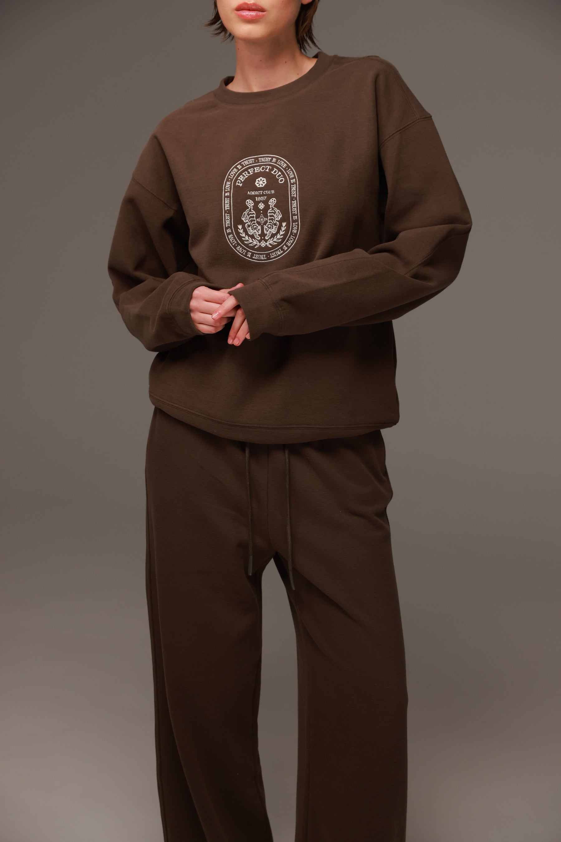 חליפת לנה חומה