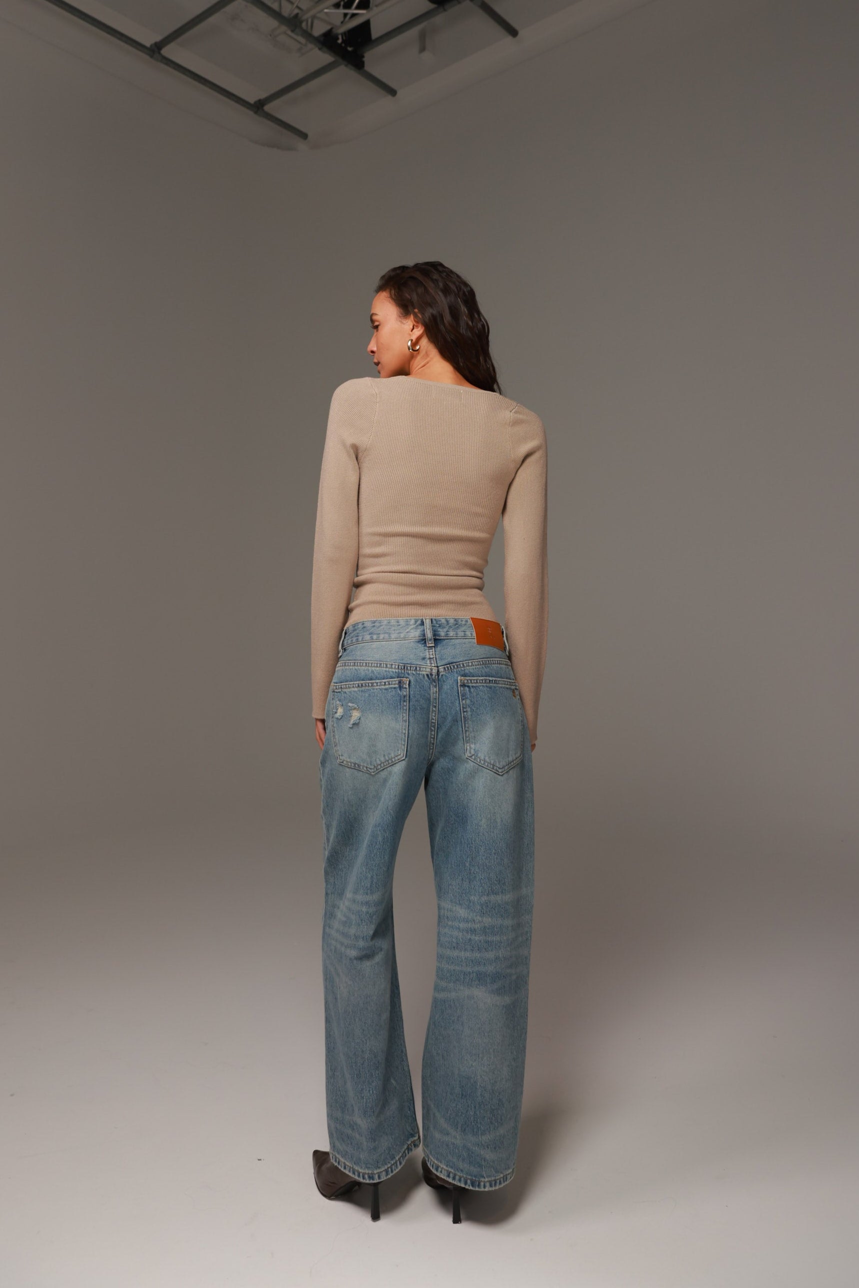 חולצת סריג מוניקה בז'