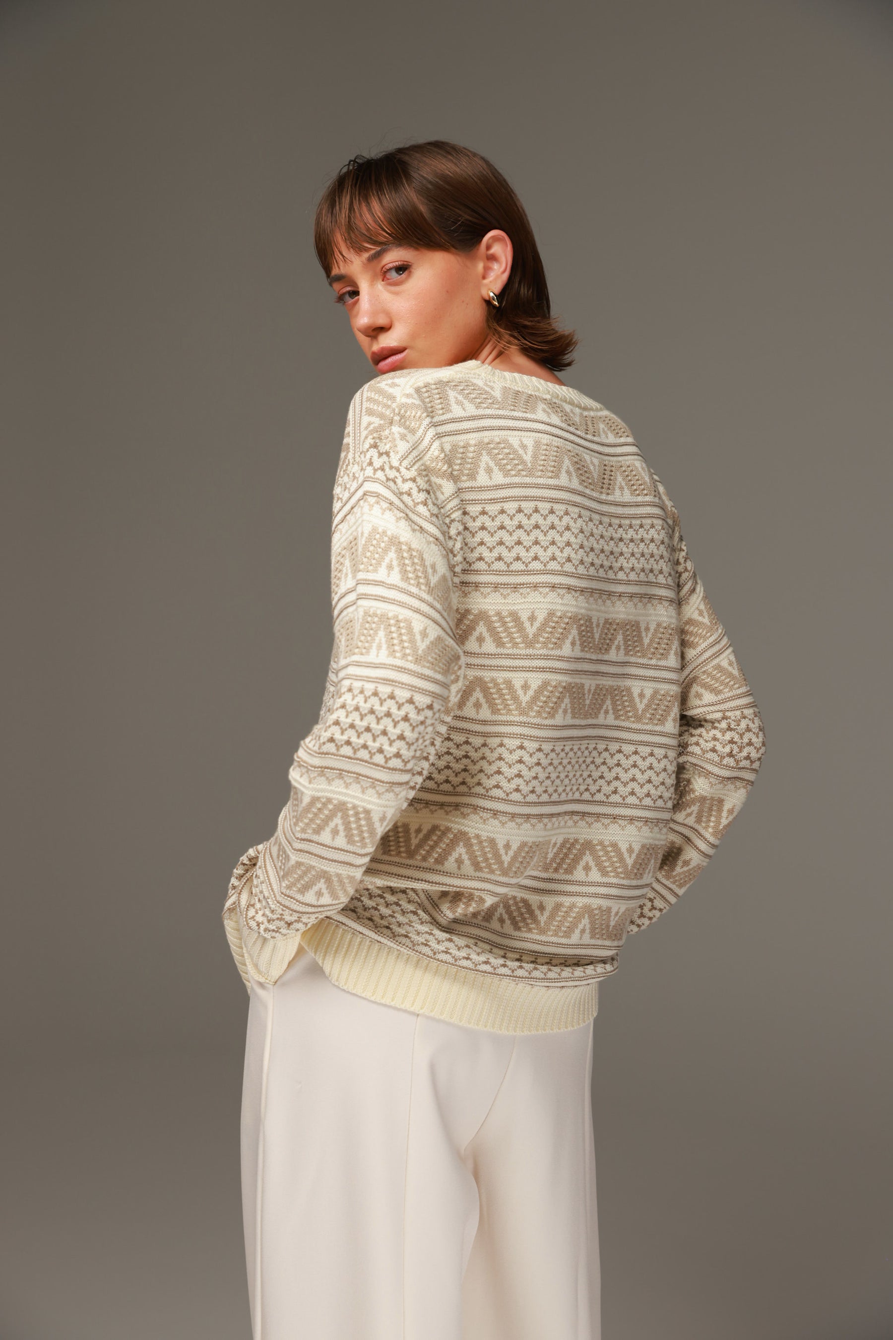 סריג אלייזה בז׳