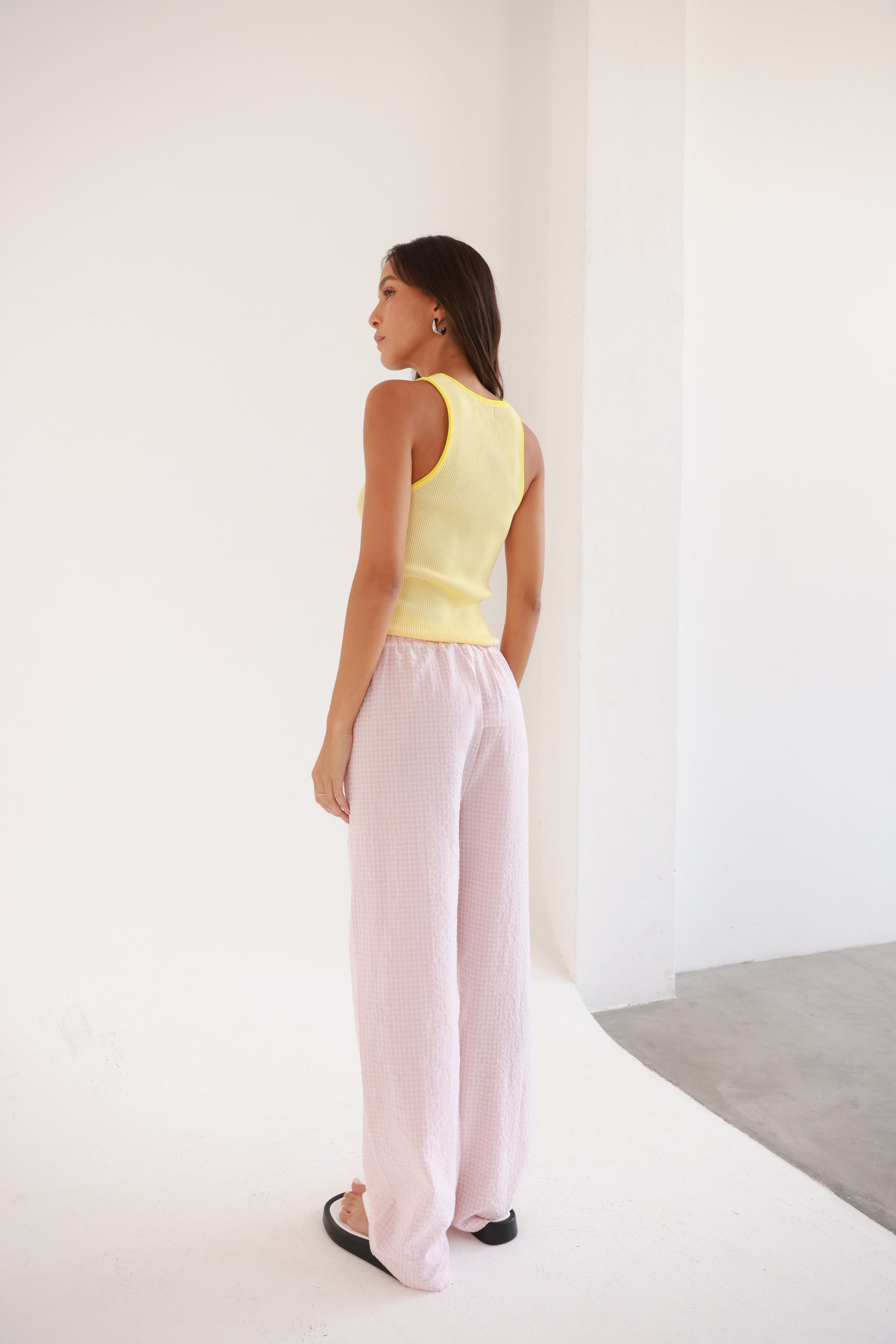 מכנסי טורי ורודים