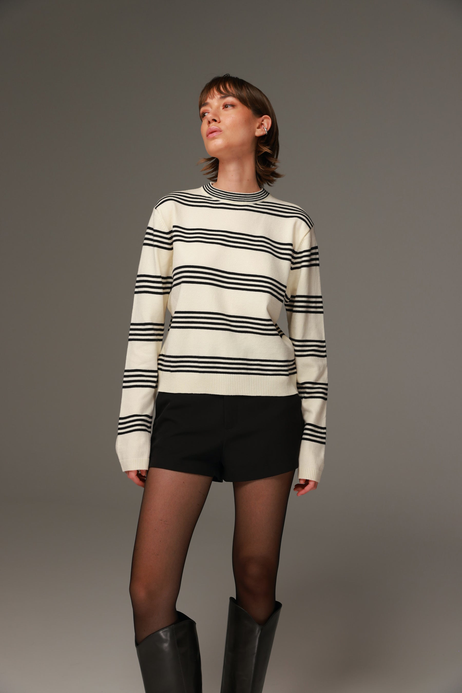 סריג אליסיה פסים שמנת/שחור