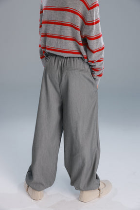 מכנסי ג'ין אפור בהיר