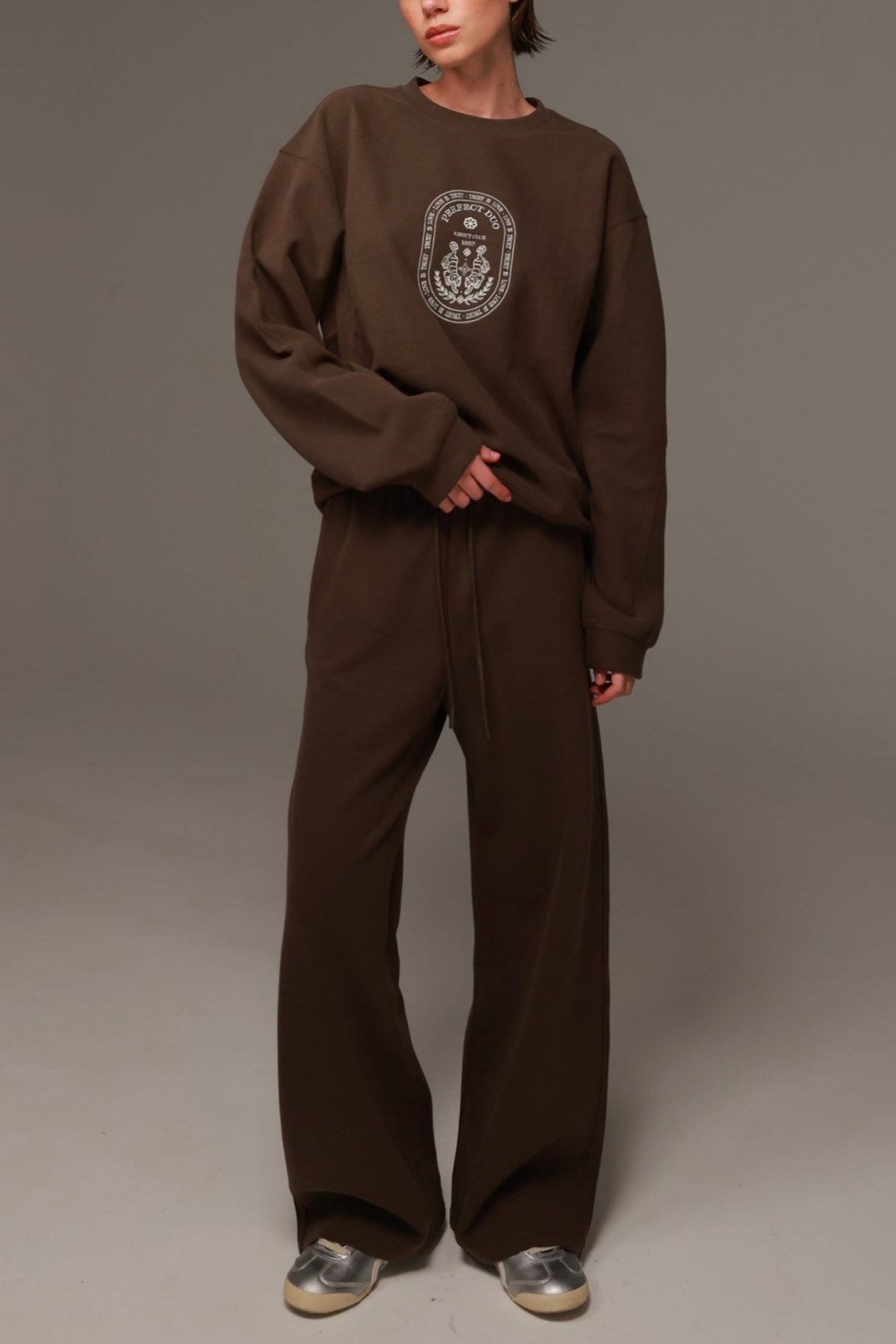 חליפת לנה חומה