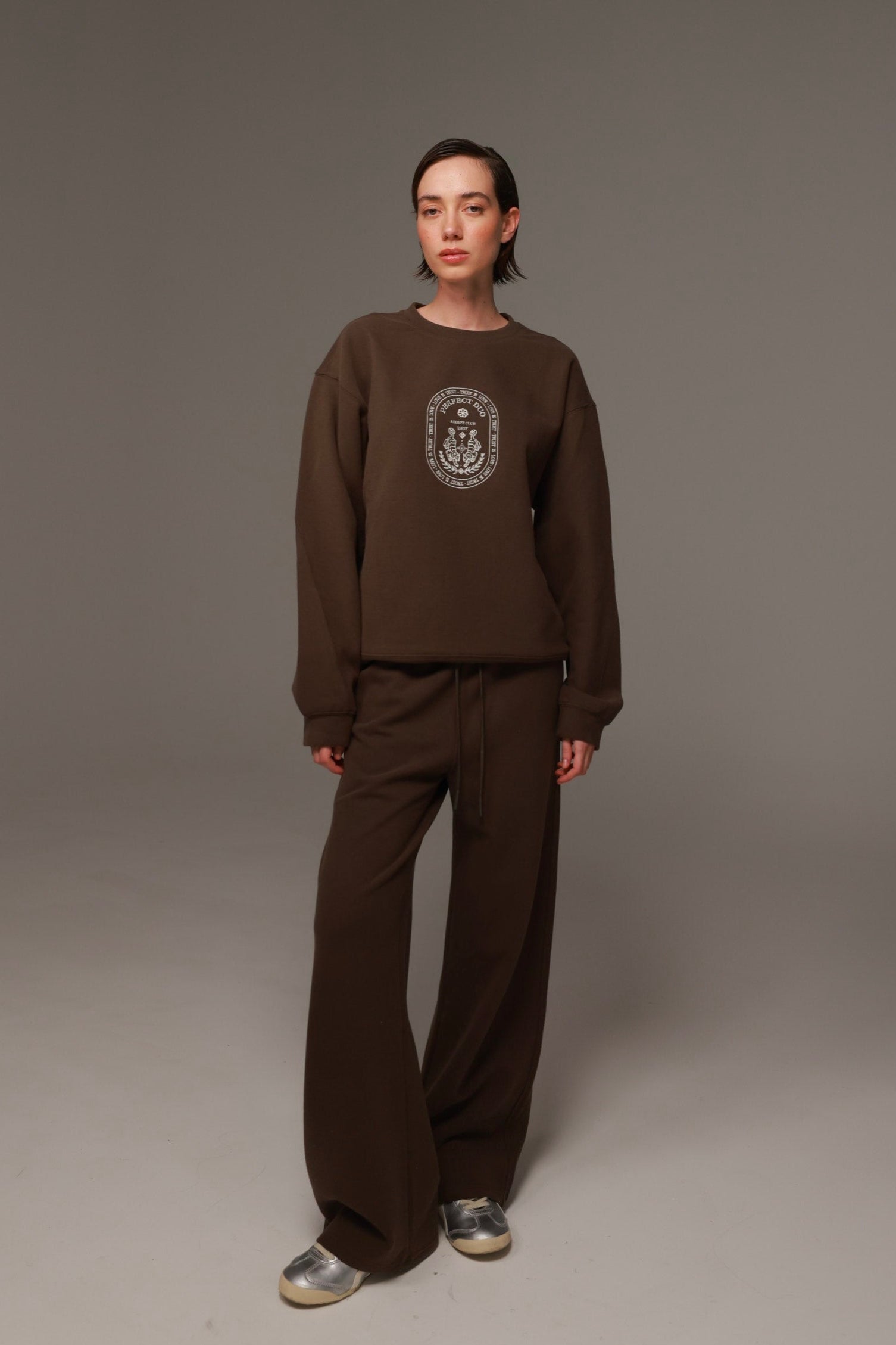 חליפת לנה חומה