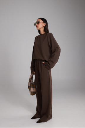 חליפת דייזי חום כהה