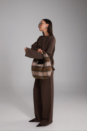 חליפת דייזי חום כהה