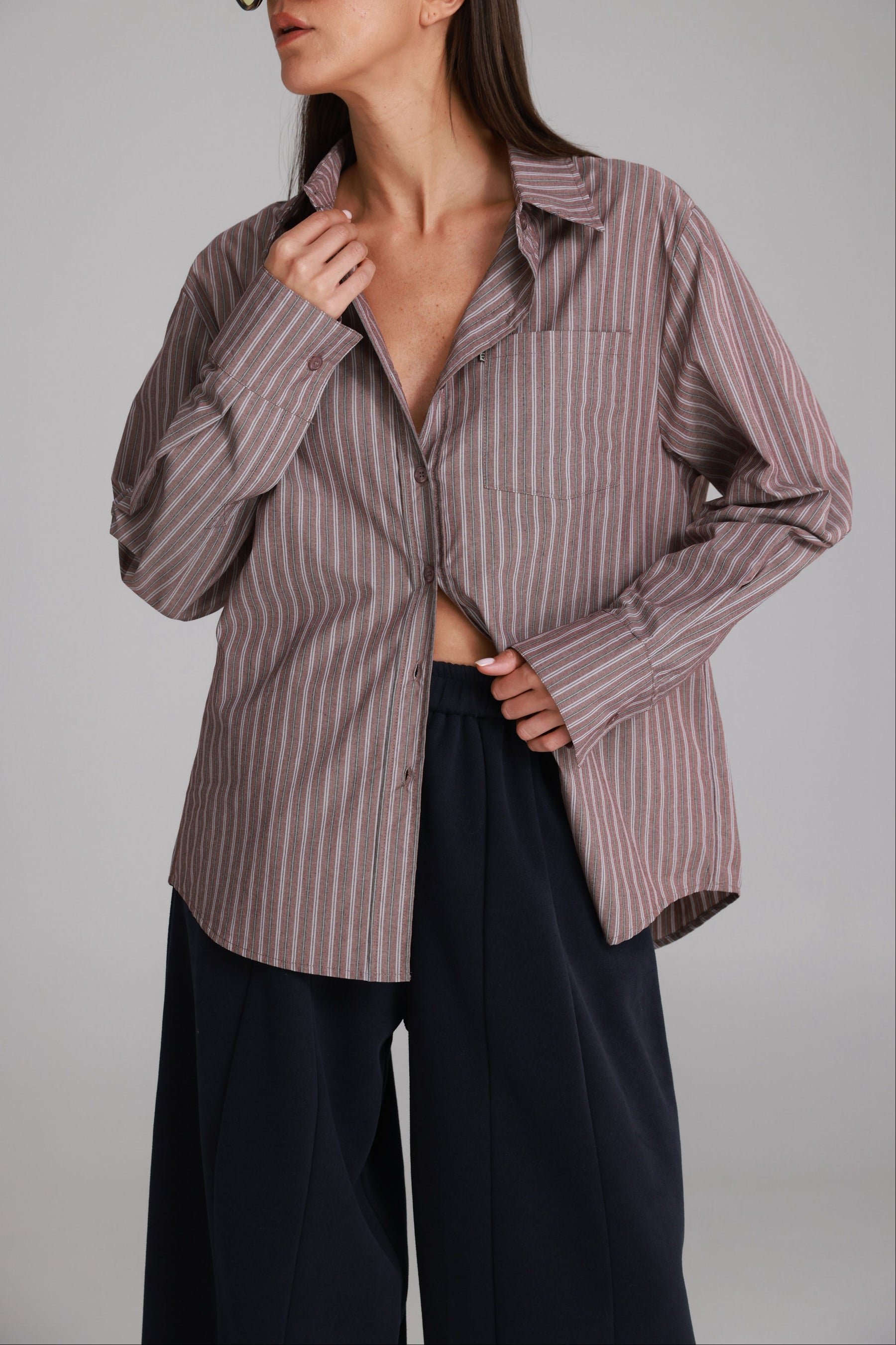 חולצת מריאן מכופתרת פסים בורדו