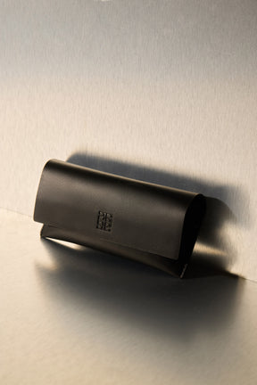 VISUAL AFFAIR NO. 1 BLACK