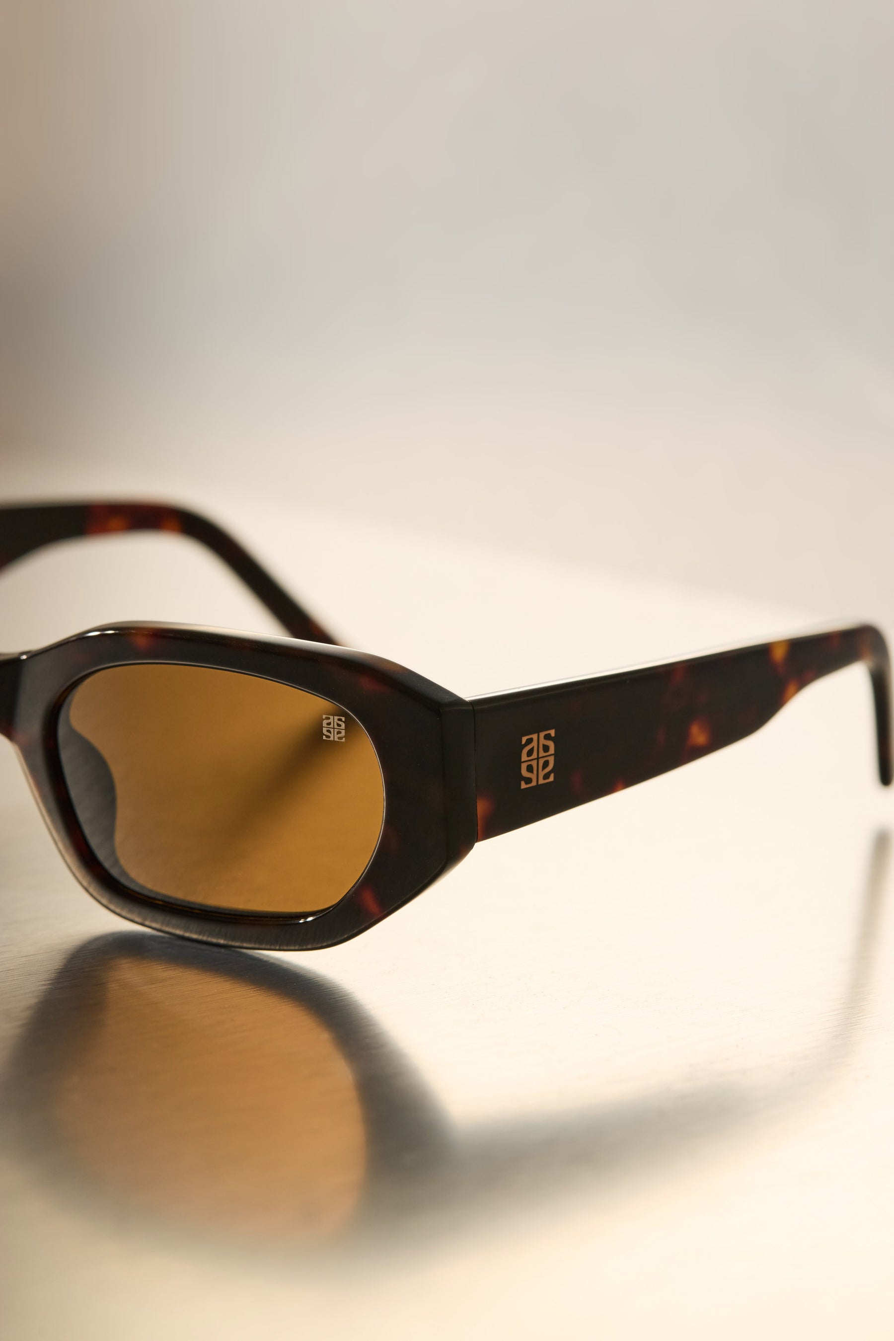 VISUAL AFFAIR NO. 4 LEOPARD